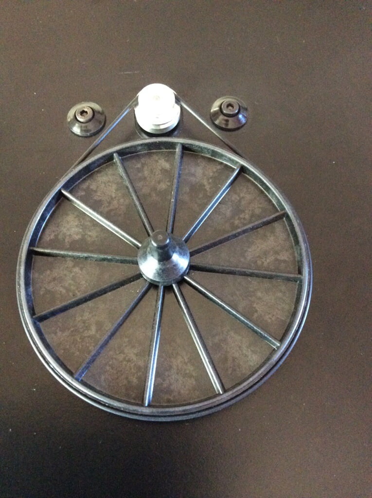 Lovely Rega P5 Belt-Drive Turntable Service 4 Rega P5