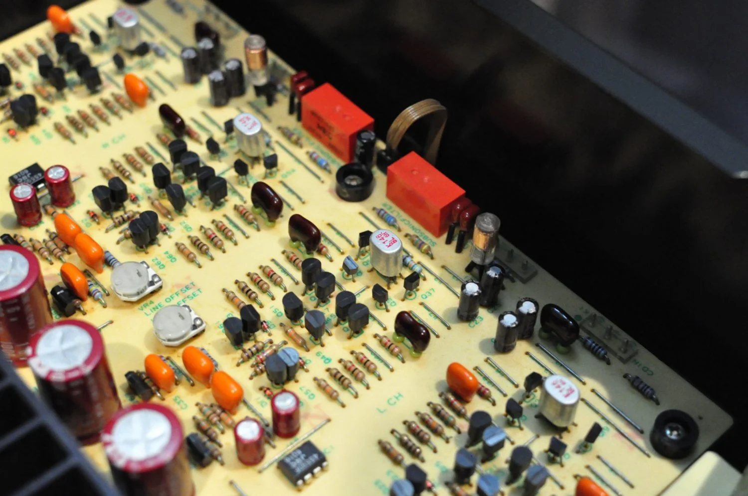 アキュフェーズ　プリアンプ　C-202難アリ Yahoo!オークション -「c-202」(アンプ) (オーディオ機器)の落札