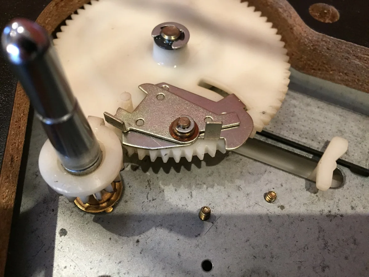 Technics SL-23 Turntable Service & Review 19 Technics SL-23