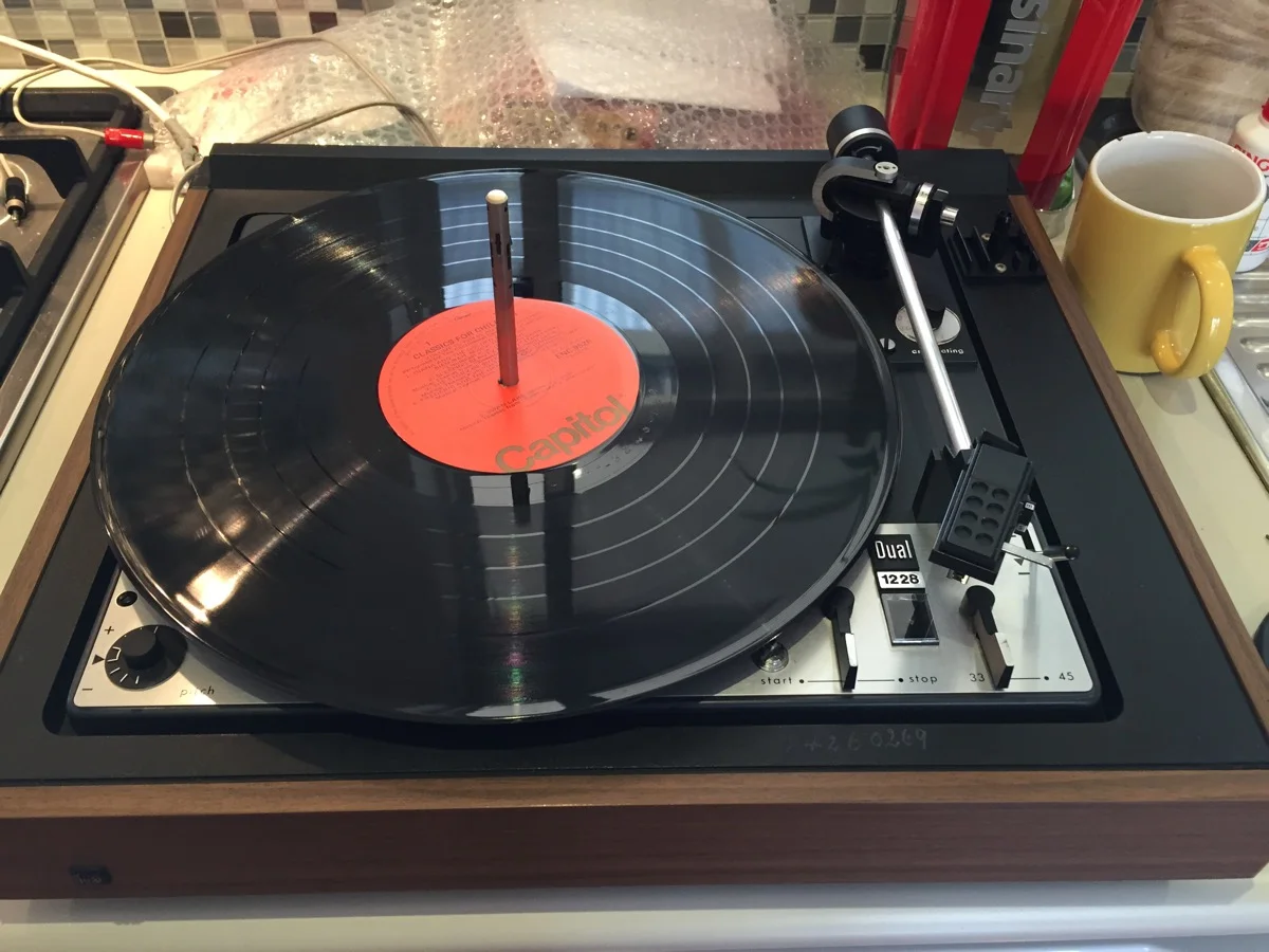Dual 1228