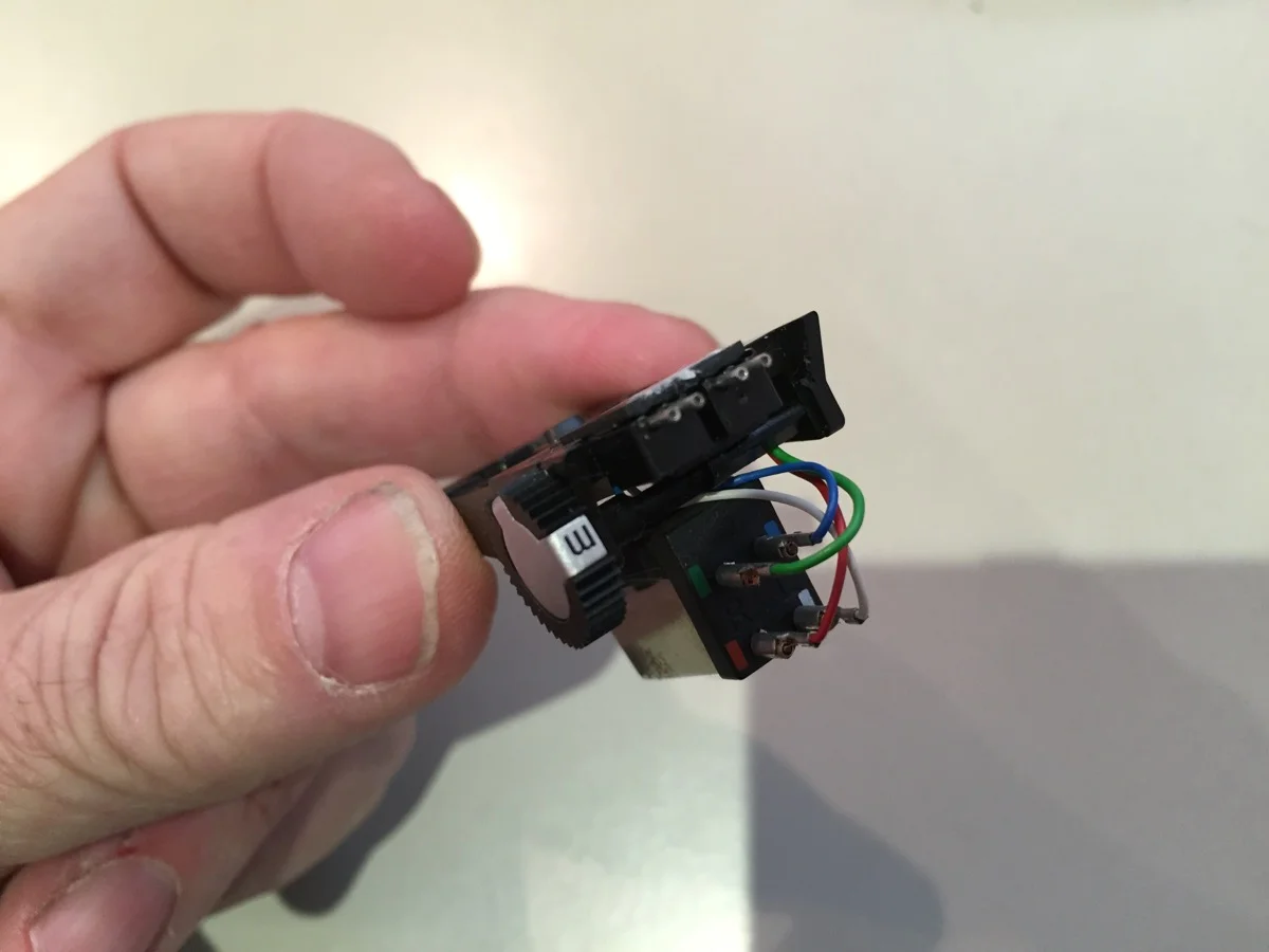 Dual 1228 Turntable Service & Headshell Problems 10 IMG 2676
