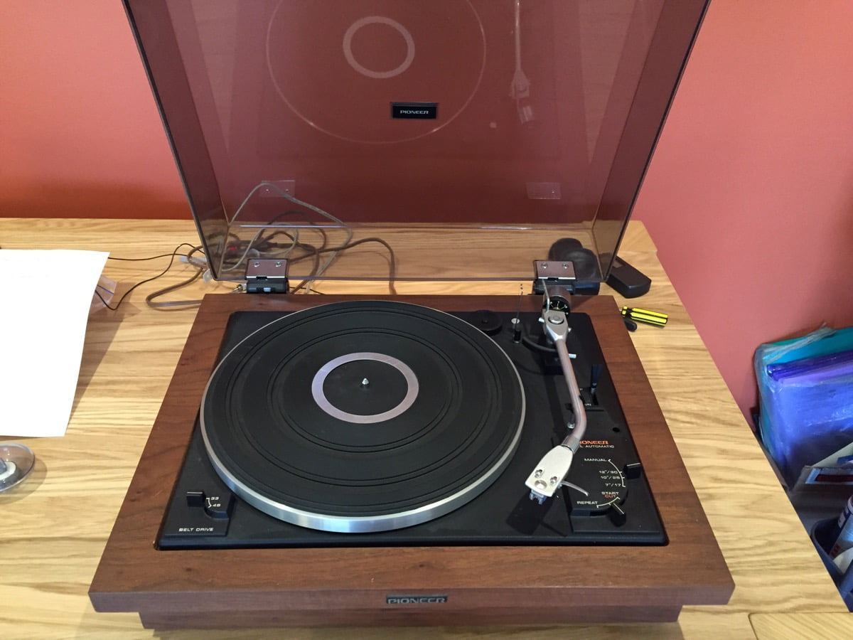 Pioneer belt hotsell drive turntable