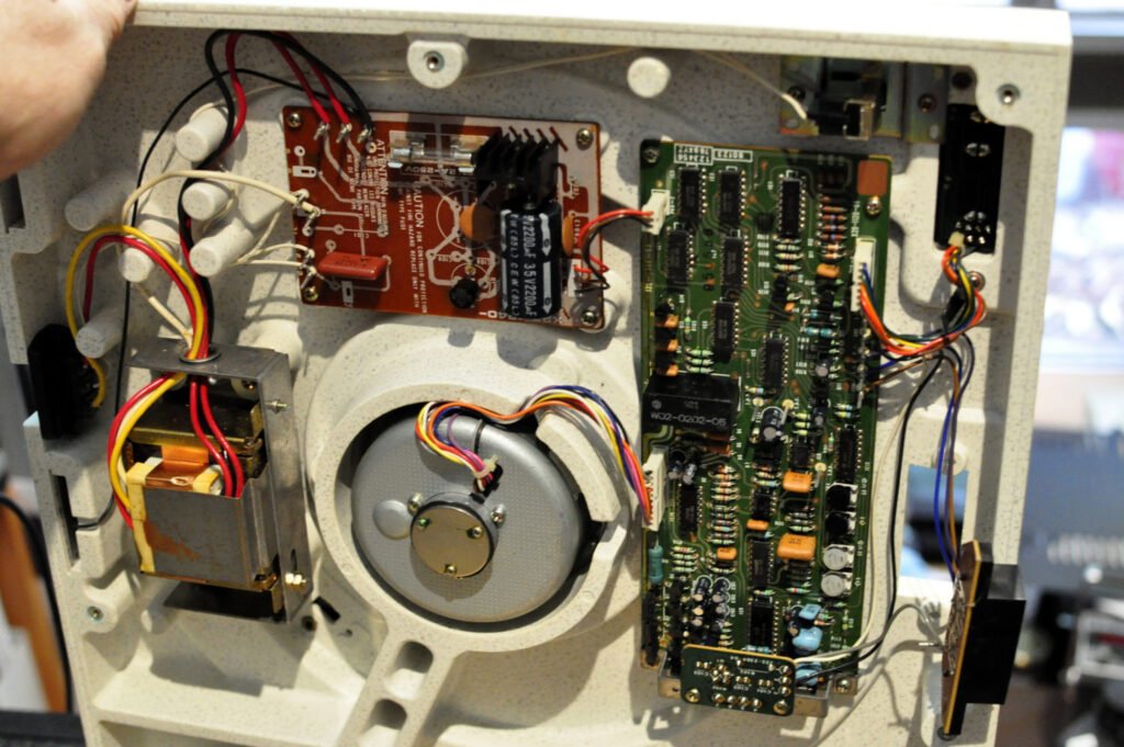 Kenwood KD-650 Turntable Service & Repair 5 _DSC6620
