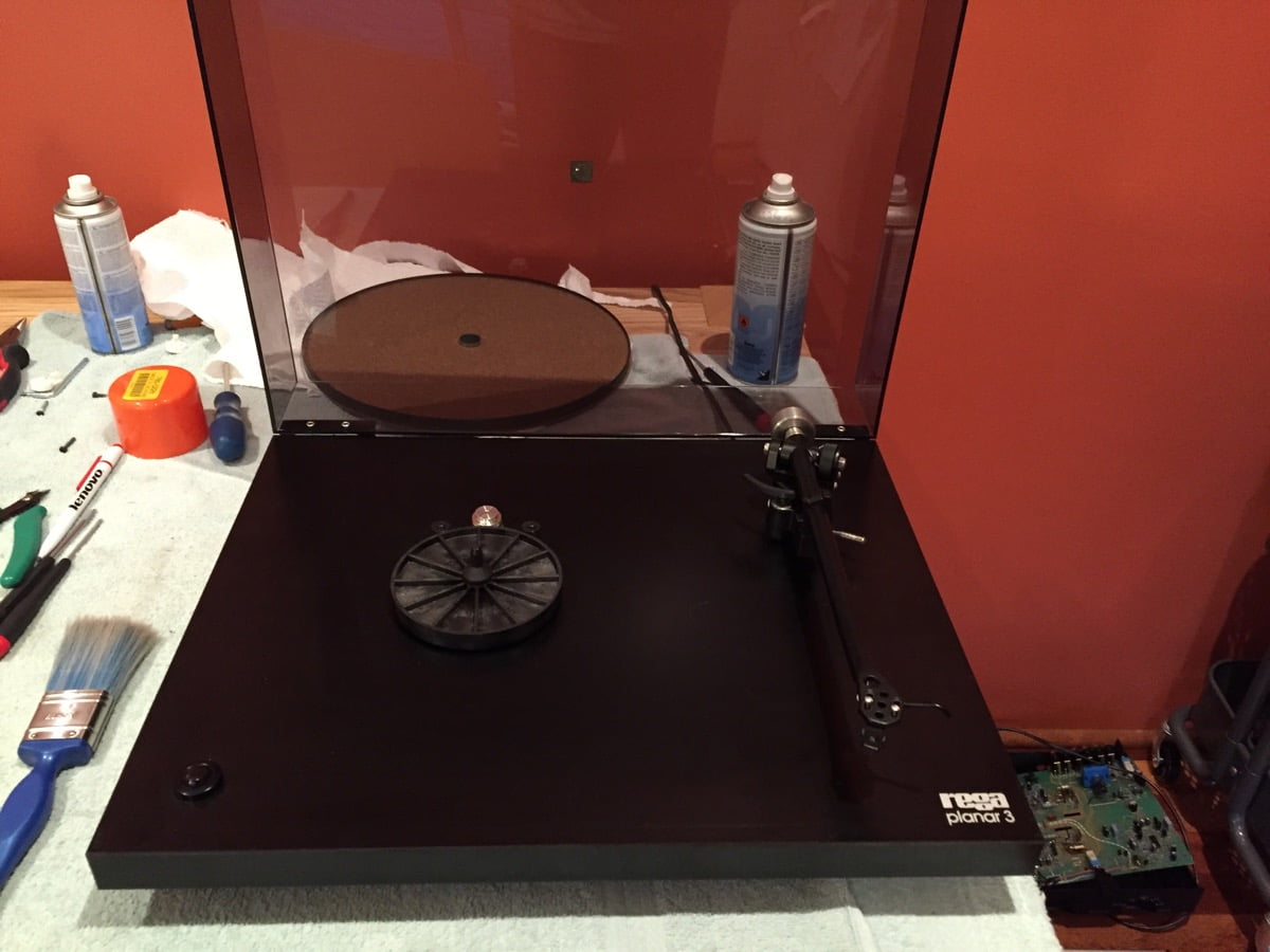 Rega Planar 3 Service & Ortofon 2M Blue Installation 3 img 3169