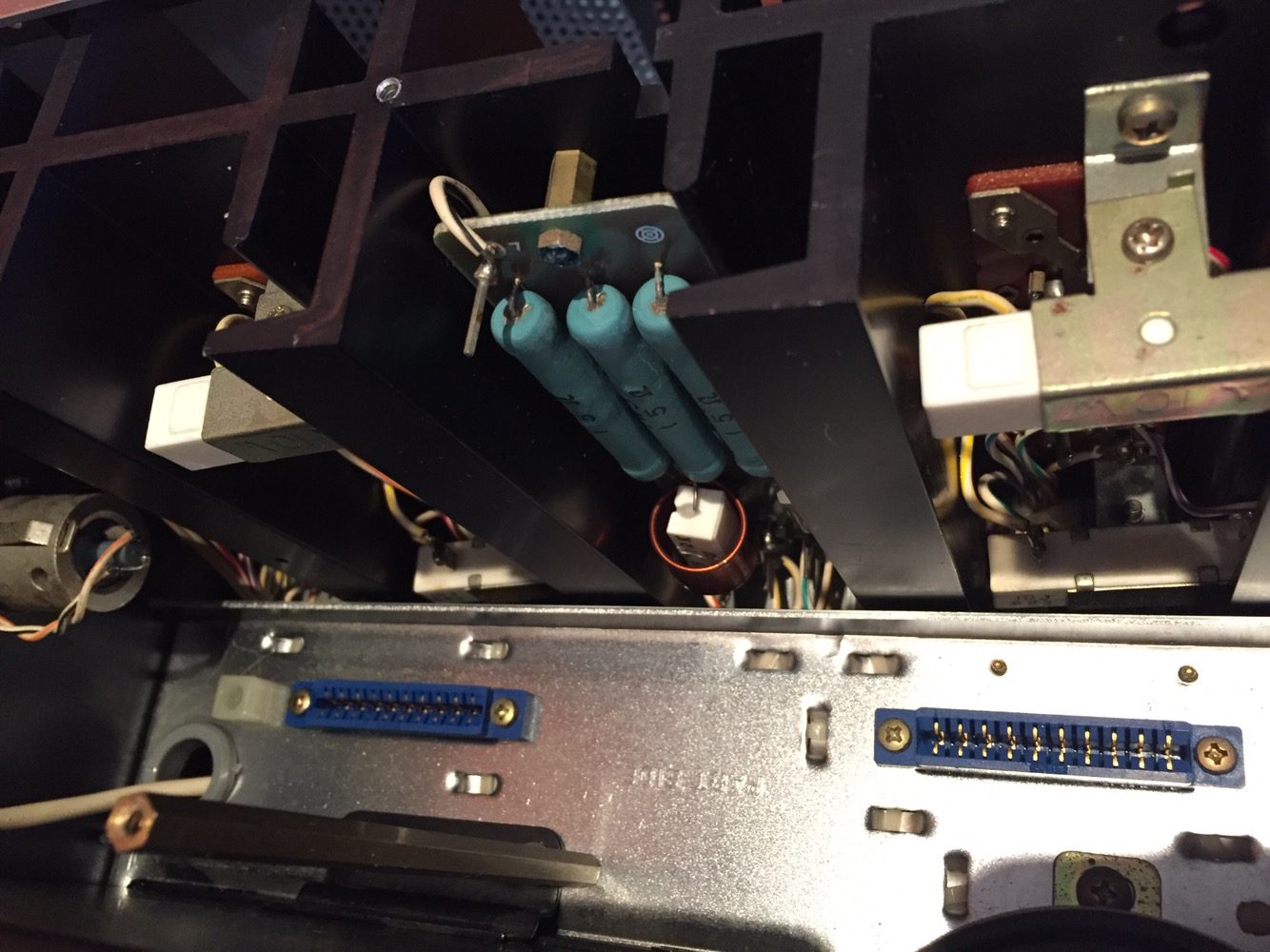 Accuphase M-60 Power Amplifiers Restoration 21 img 6012