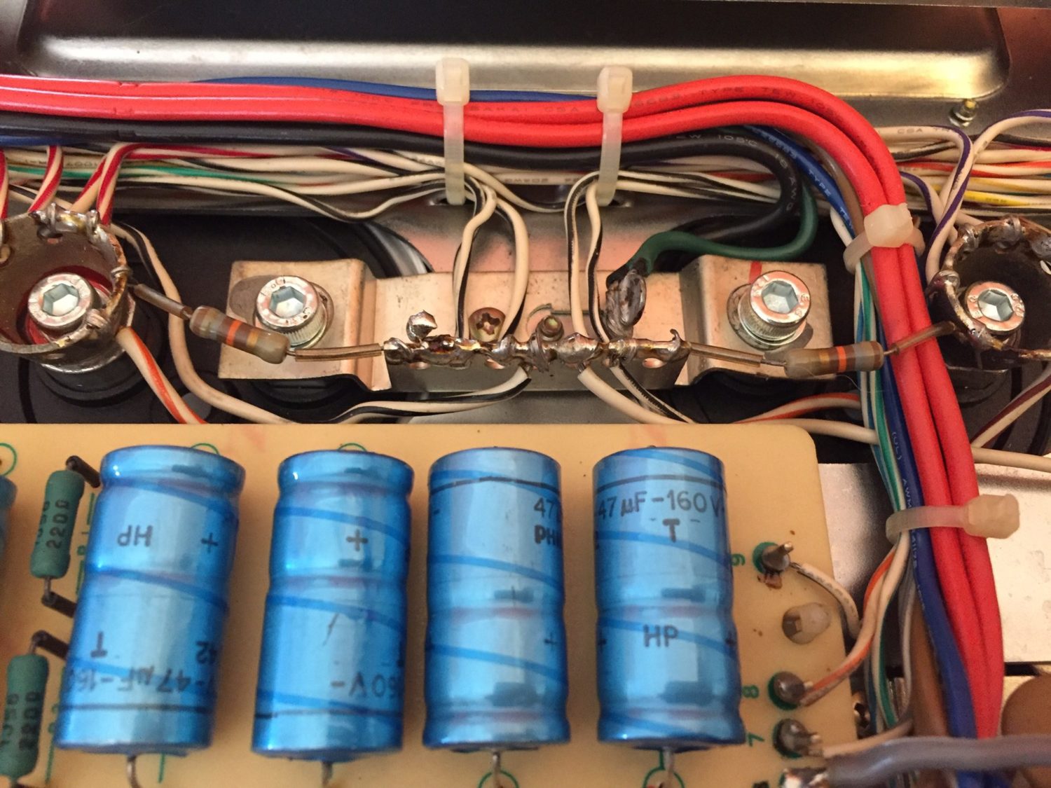 Accuphase M-60 Power Amplifiers Restoration 35 img 6029