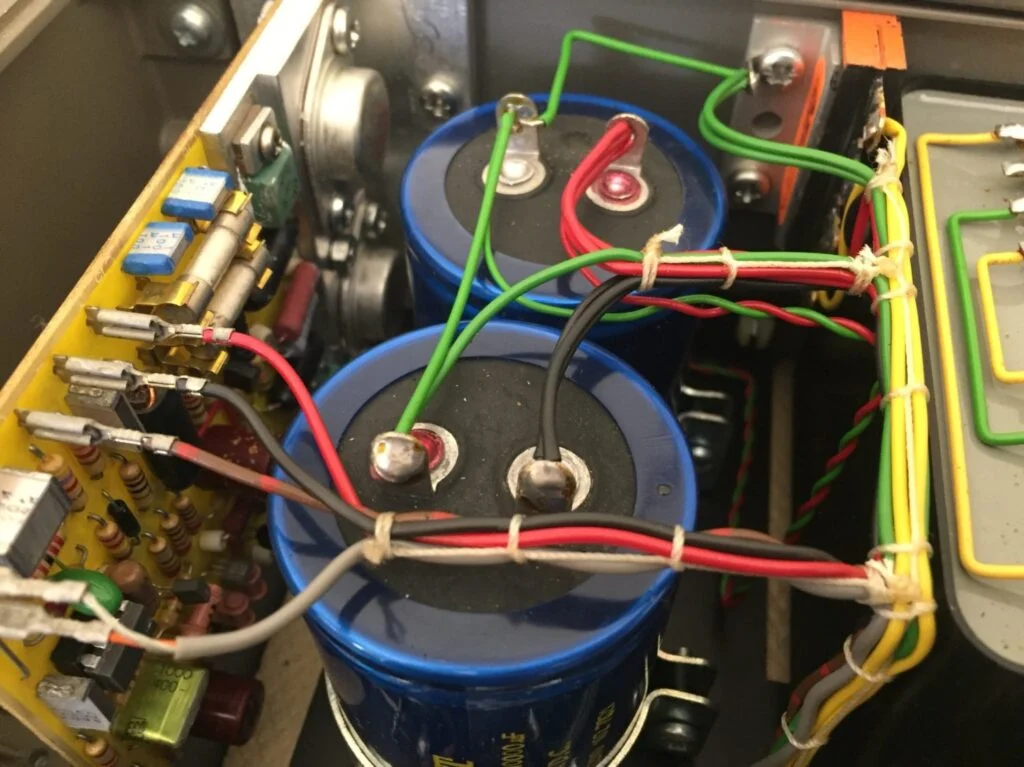アンプ QUAD 405 vintage amplifier Quad 405 Amplifier Service & Refresh | LiQUiD AUDiO