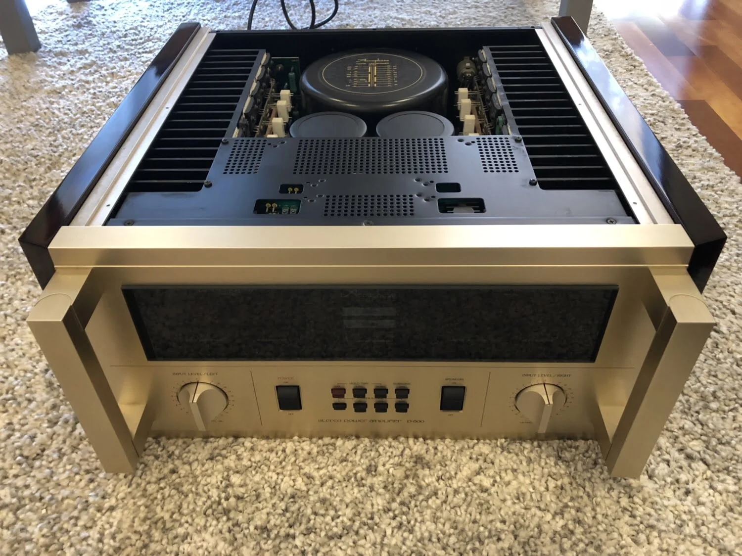 Accuphase P-600 Amplifier Inspection & Setup 8 Accuphase P-600