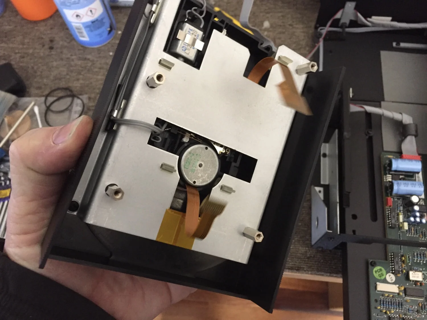 Meridian 506 CD Player Service & Repair 12 Meridian 506