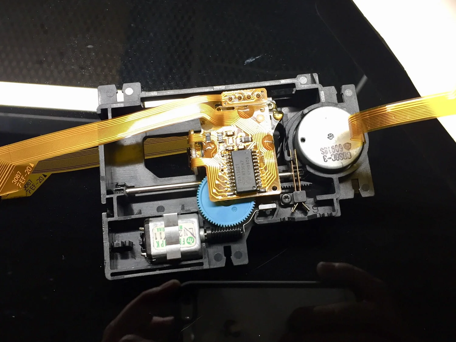 Meridian 506 CD Player Service & Repair 14 Meridian 506