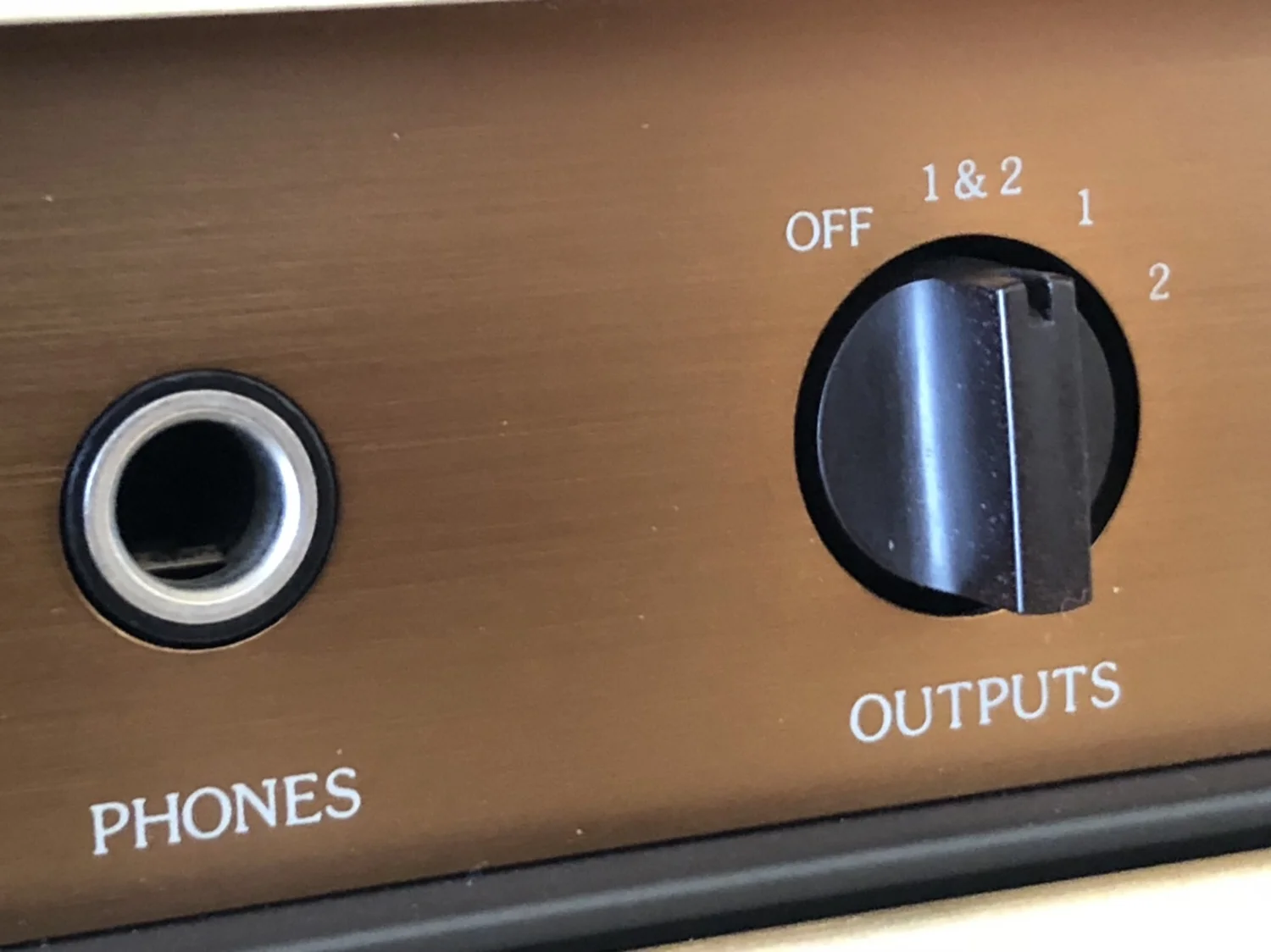 Accuphase C-202 Preamp Service & Review | LiQUiD AUDiO