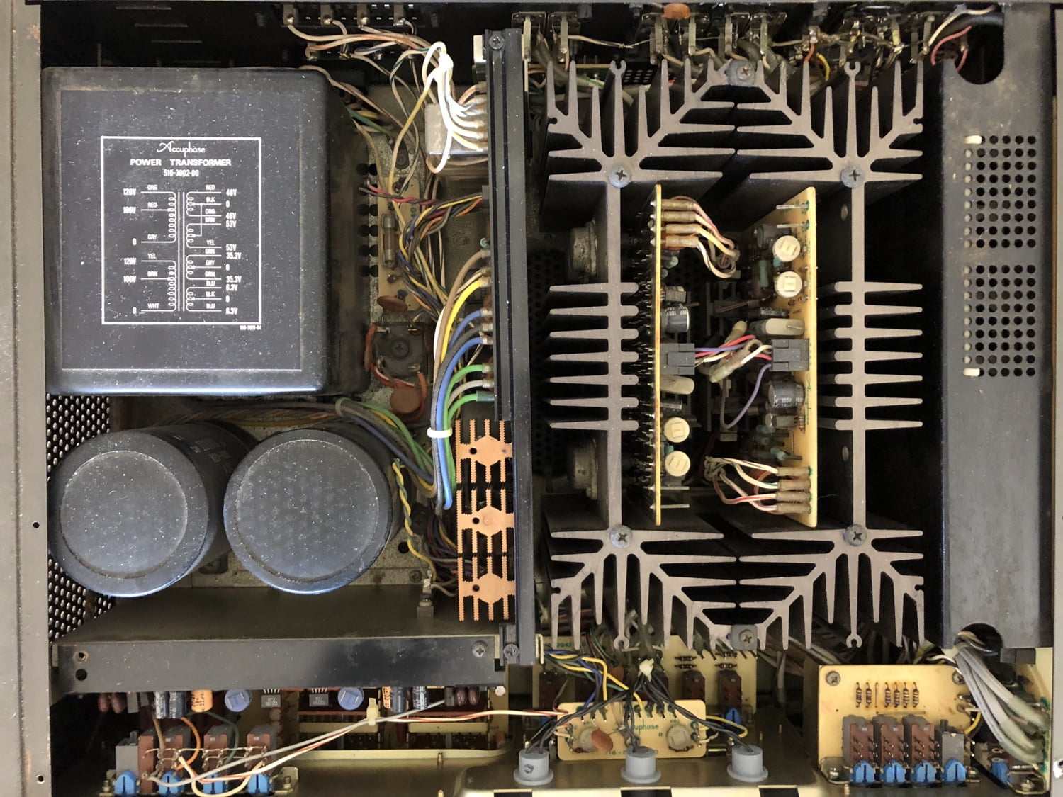 Stunning Accuphase E-303 Amplifier Repair & Overhaul 6 img 0097