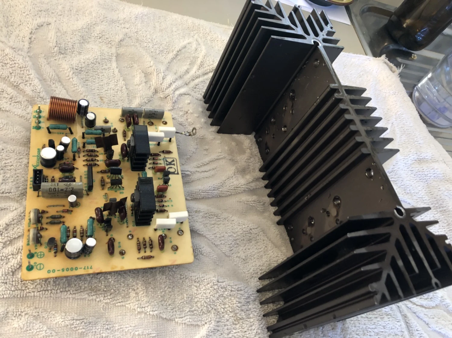 Stunning Accuphase E-303 Amplifier Repair & Overhaul 17 img 0112
