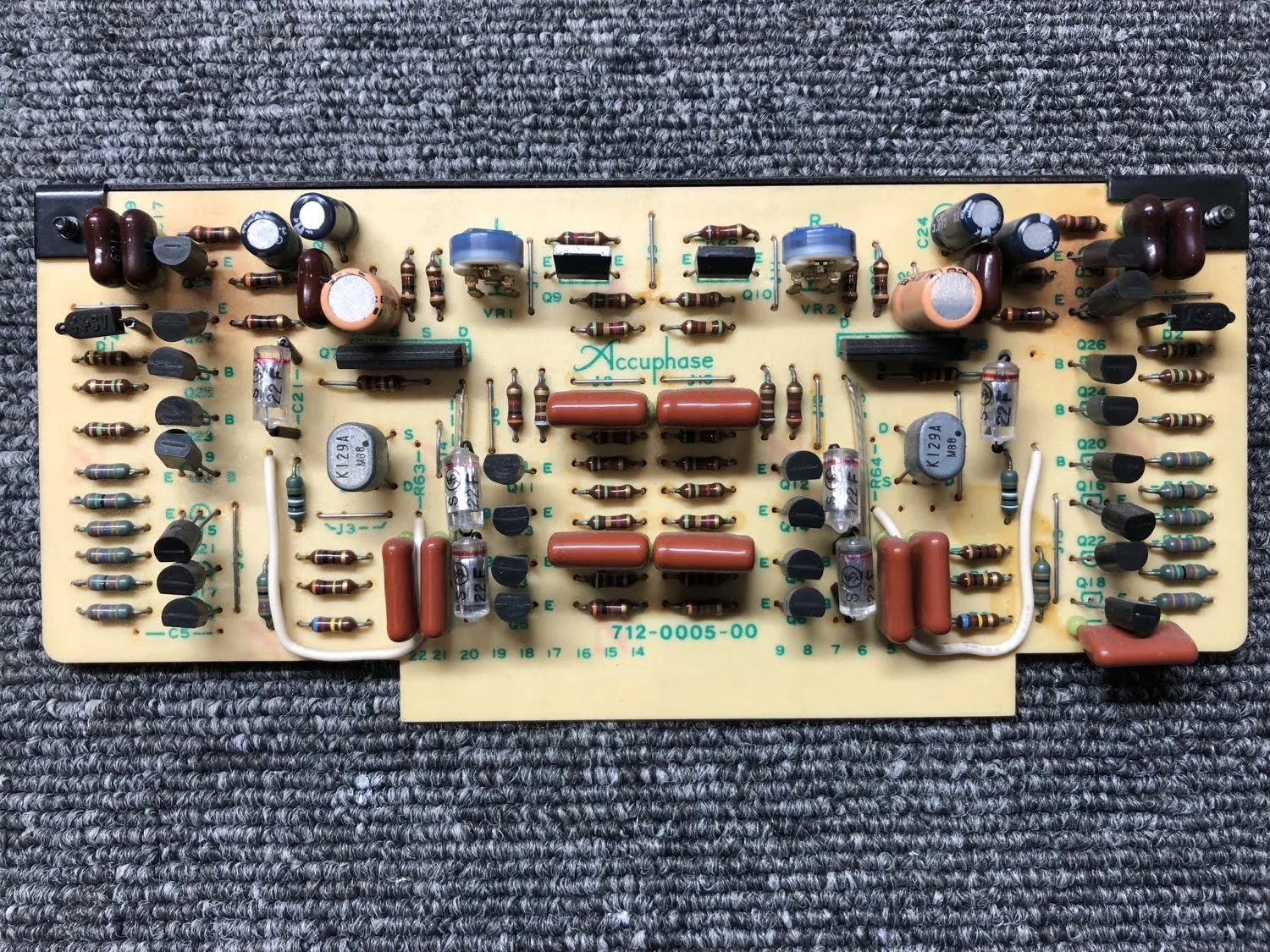 Stunning Accuphase E-303 Amplifier Repair & Overhaul 27 img 0124
