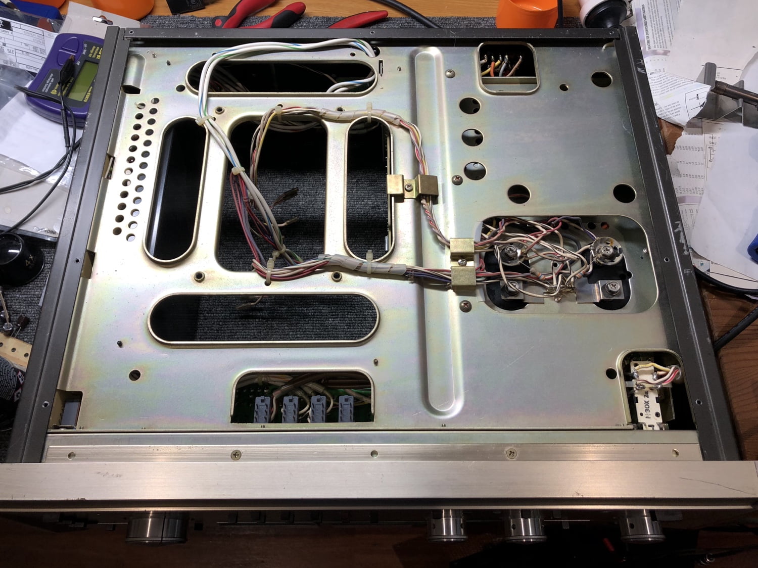 Stunning Accuphase E-303 Amplifier Repair & Overhaul 7 img 0149