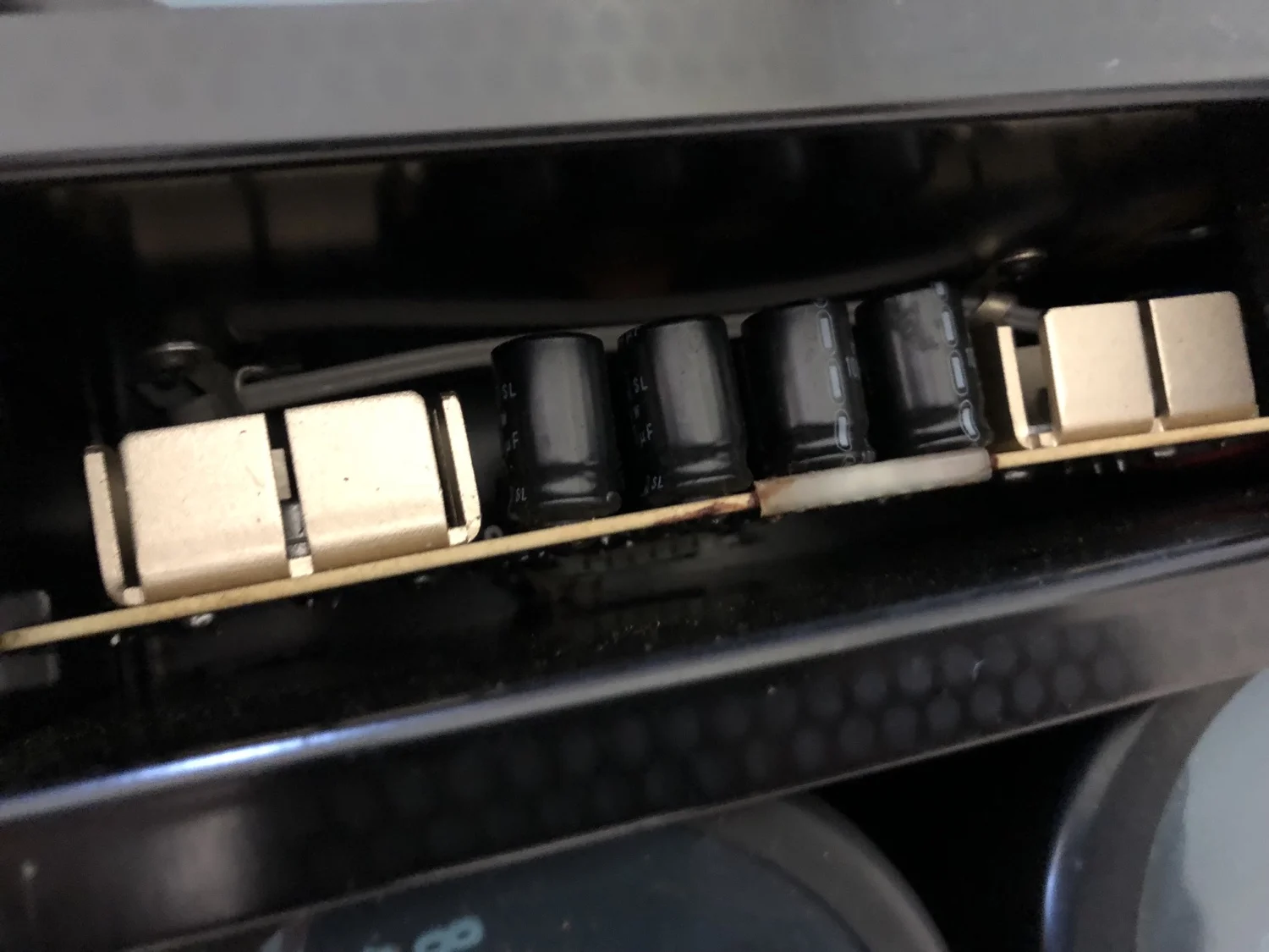 Luxman M-4000 Power Amplifier Repair & Service 8 img 1373