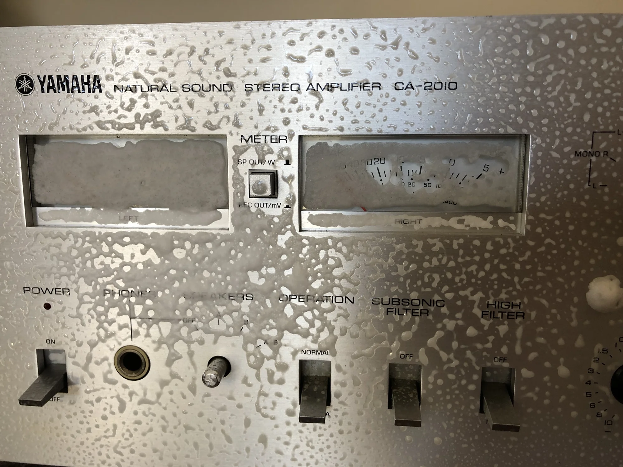 Yamaha CA-2010
