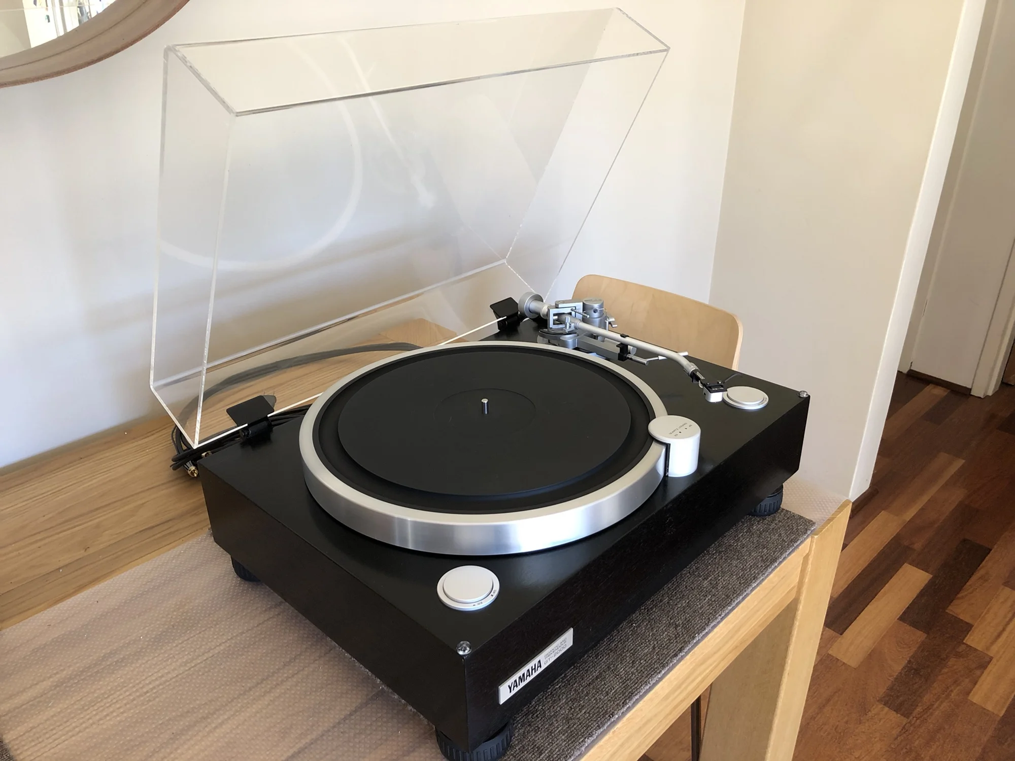 Yamaha GT-2000 Turntable Review & Cable Replacement | LiQUiD AUDiO