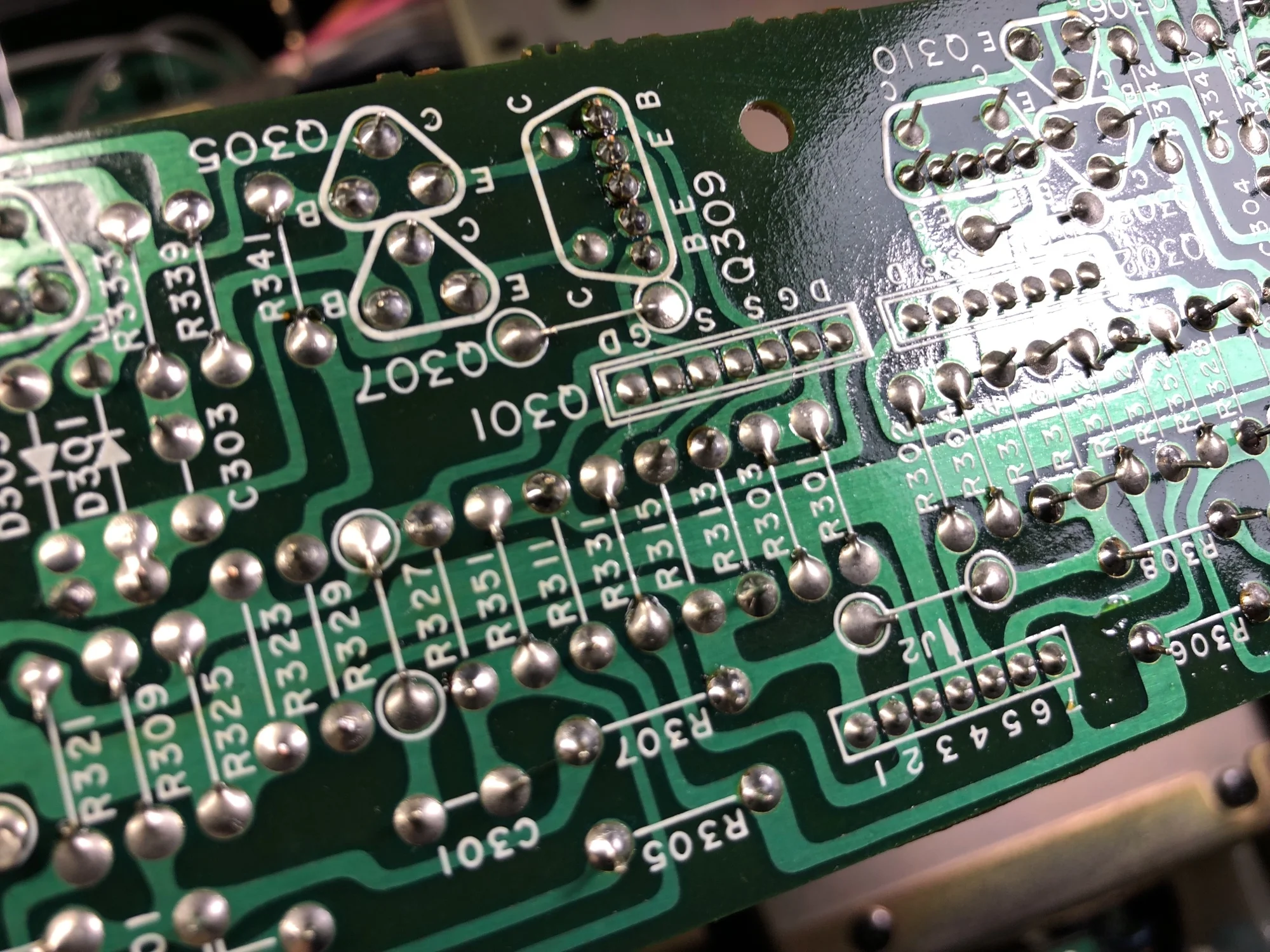 Technics SU-V8 Amplifier Repair & Service 12 img 5111