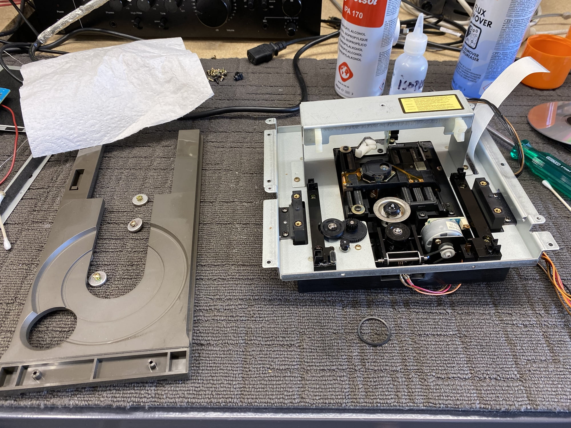 TEAC VRDS-10 CD Player Repair & Service | LiQUiD AUDiO