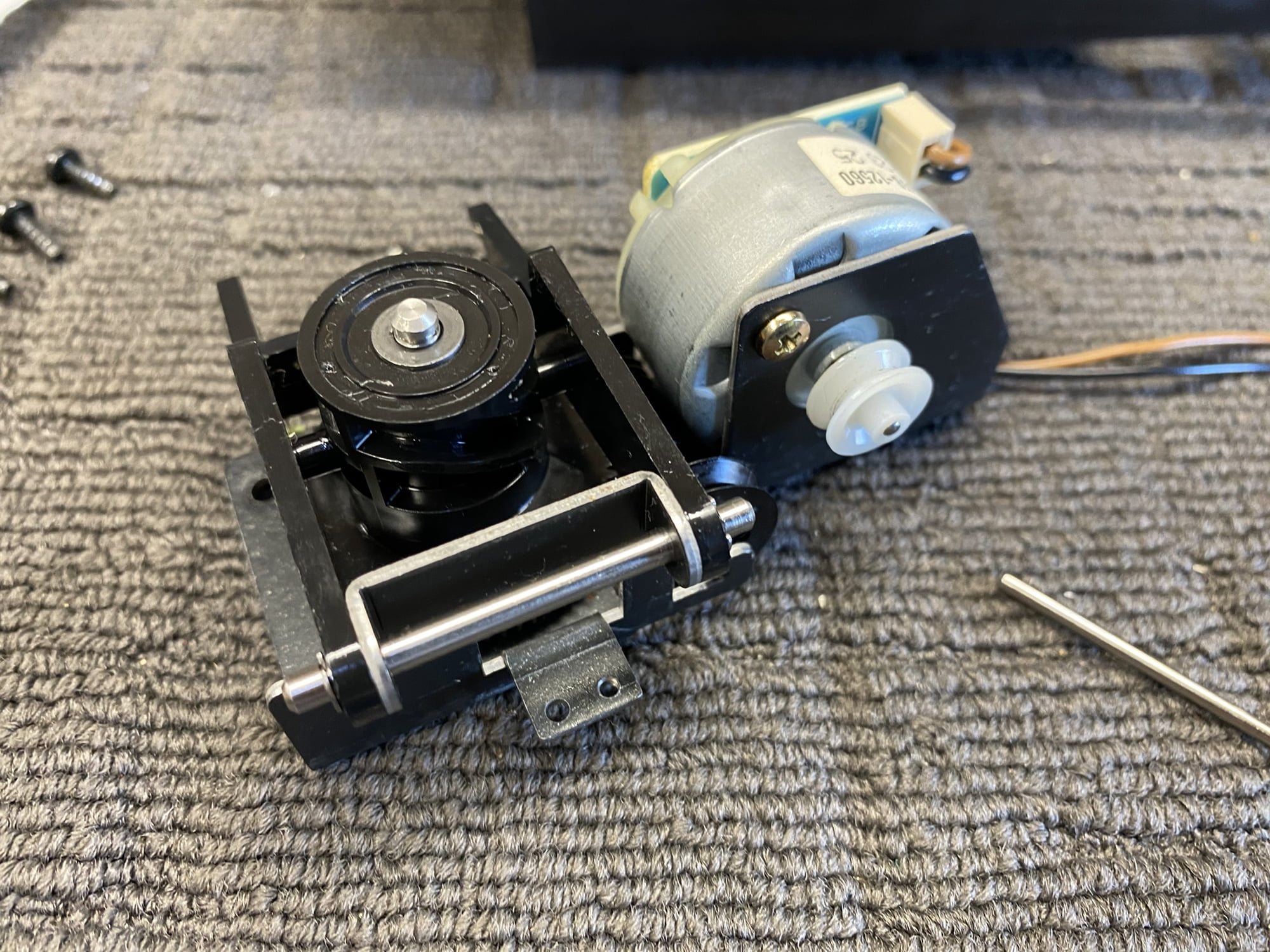 TEAC VRDS-10 CD Player Repair & Service 11 img 1188