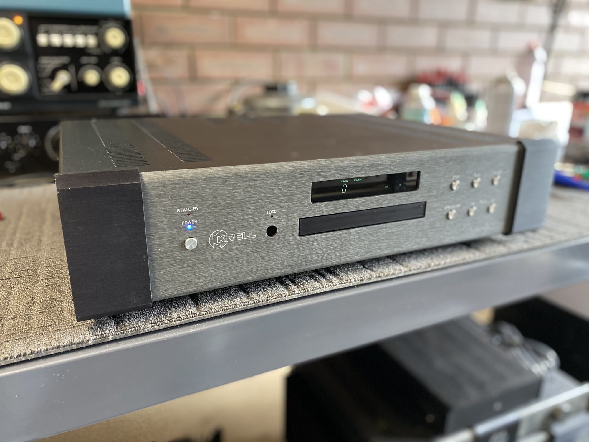 Krell KAV-300cd CD Player Repair & Restoration 18 img 0795