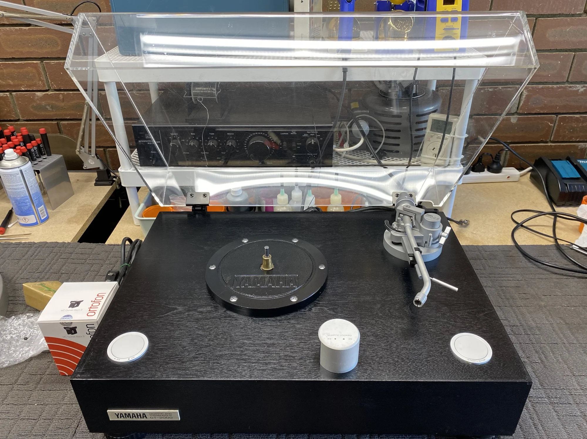 Yamaha GT-2000 Turntable Service 6 Yamaha GT-2000