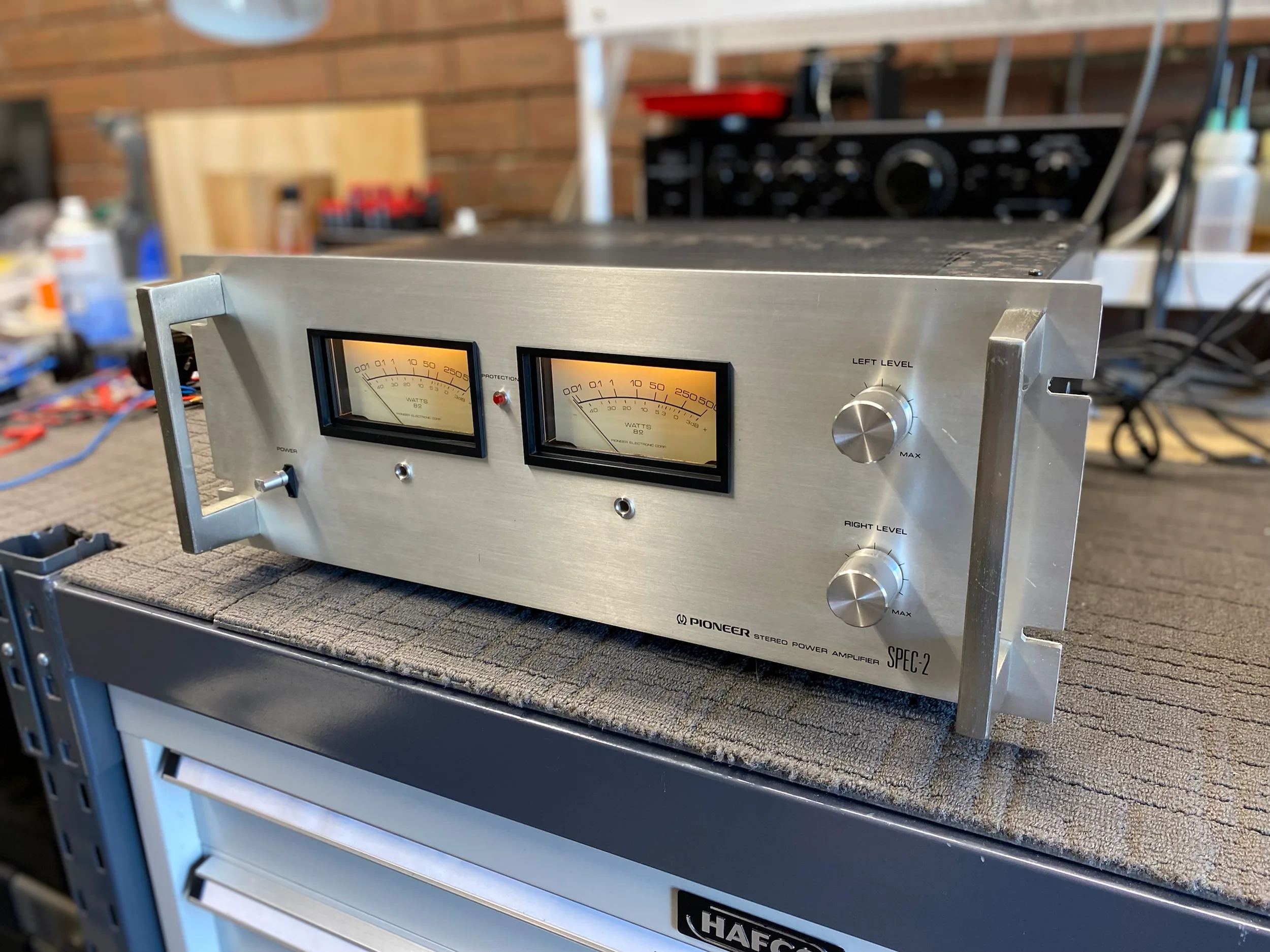 Pioneer Spec-2