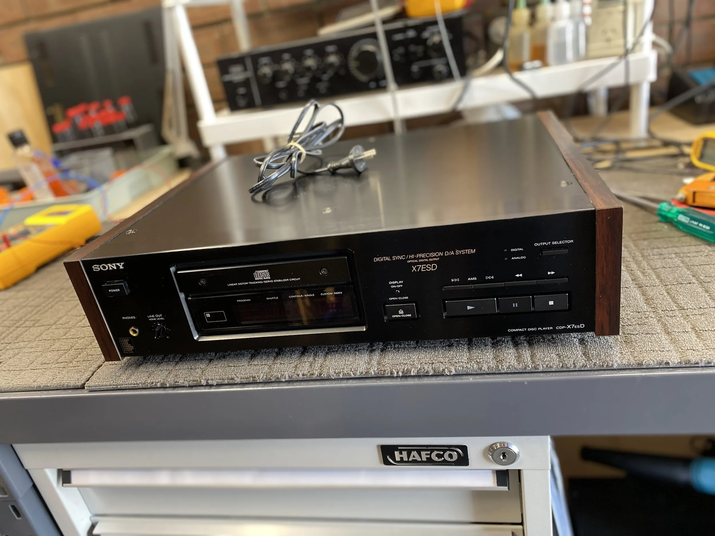 Sony CDP-X7ESD