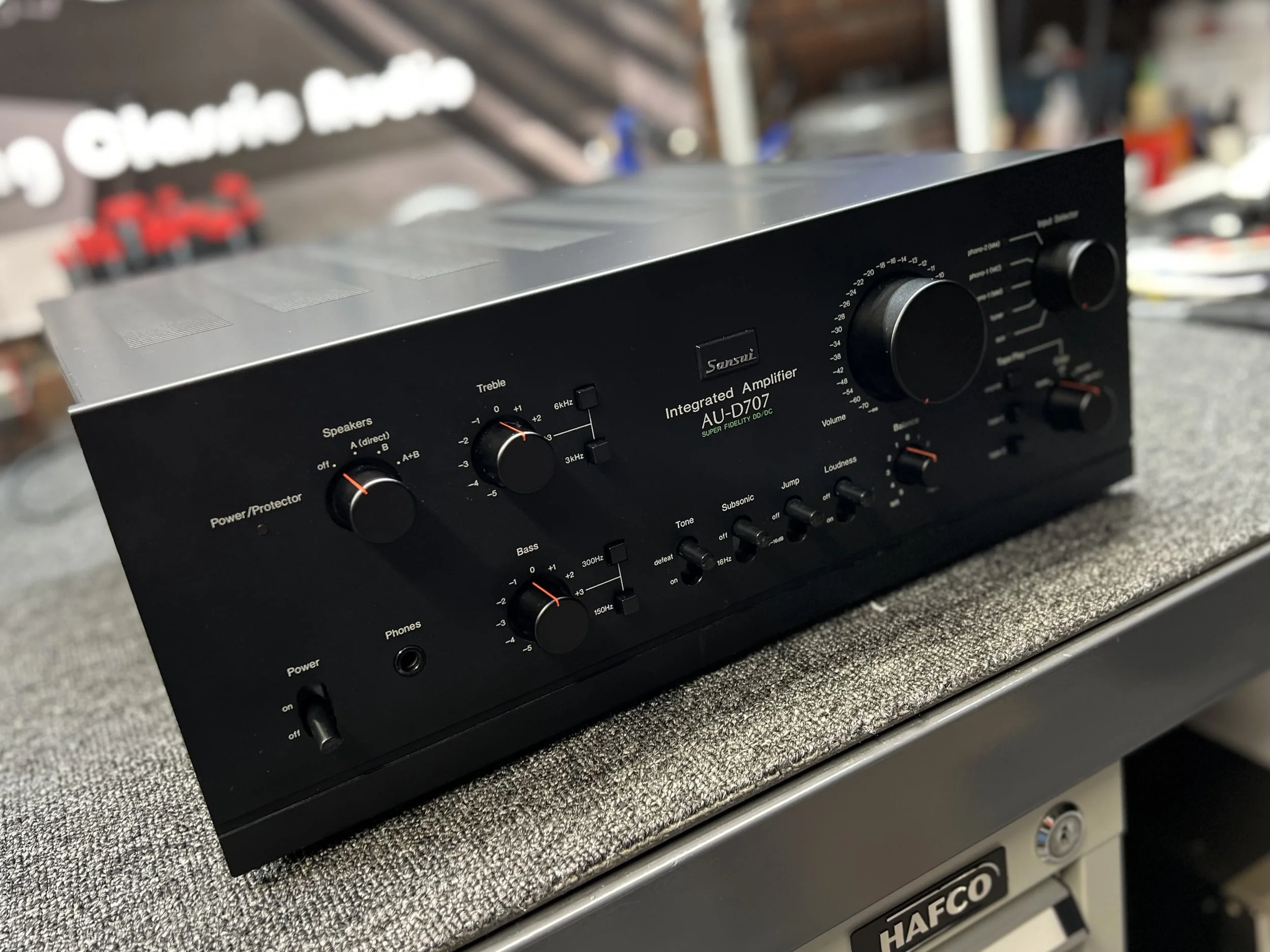 Sansui AU-D707/AU-819