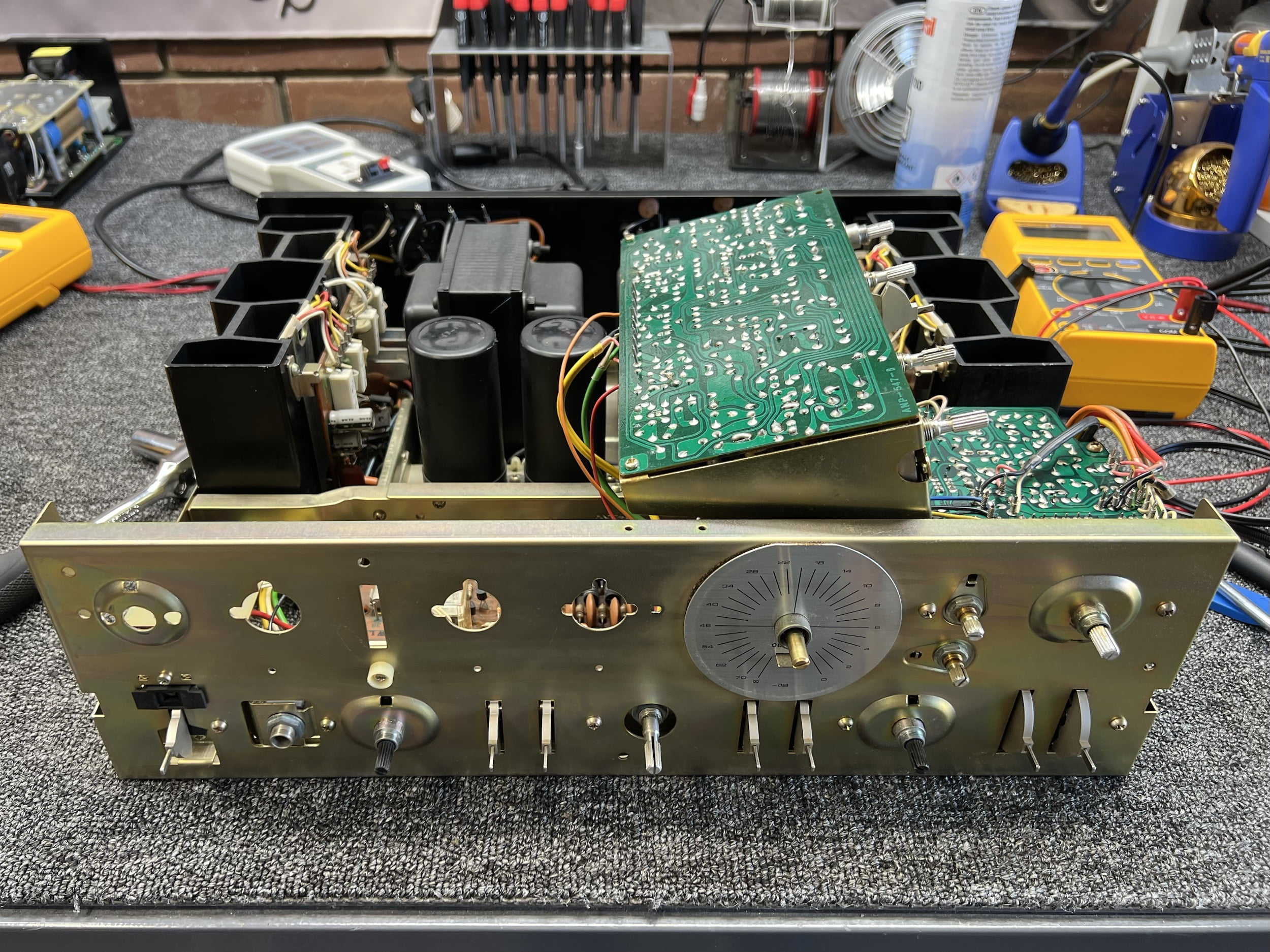 Stunning Pioneer SA-8900II Amplifier Repair & Review 12 img 3138