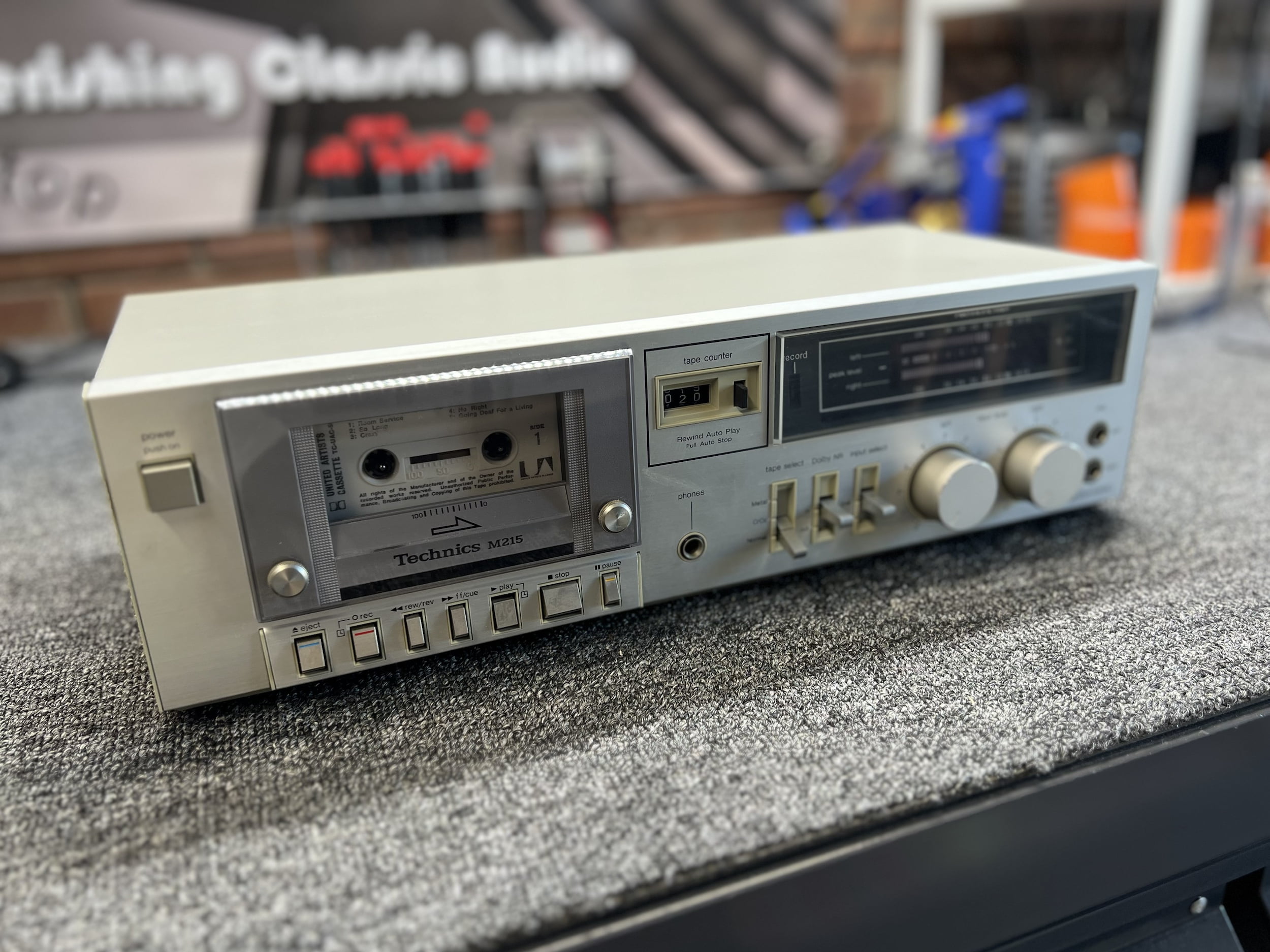Sold Equipment Gallery 4 28 Technics RS-M215