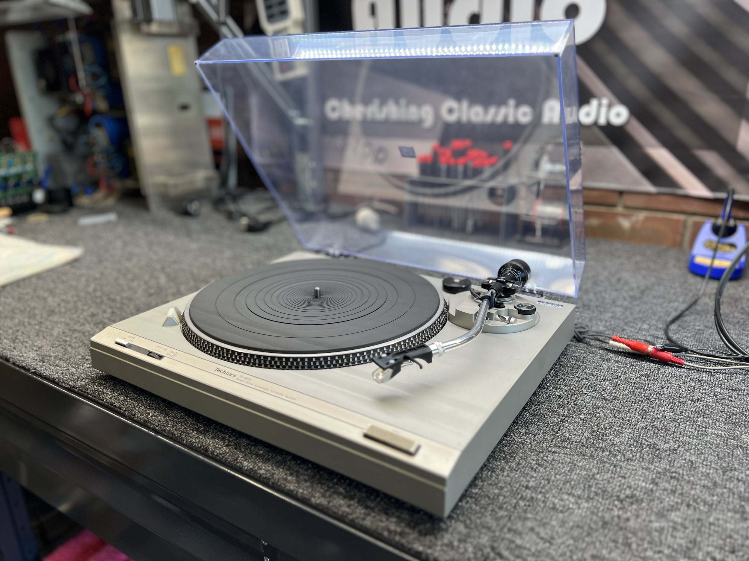 Sold Equipment Gallery 4 38 Technics SL-D212