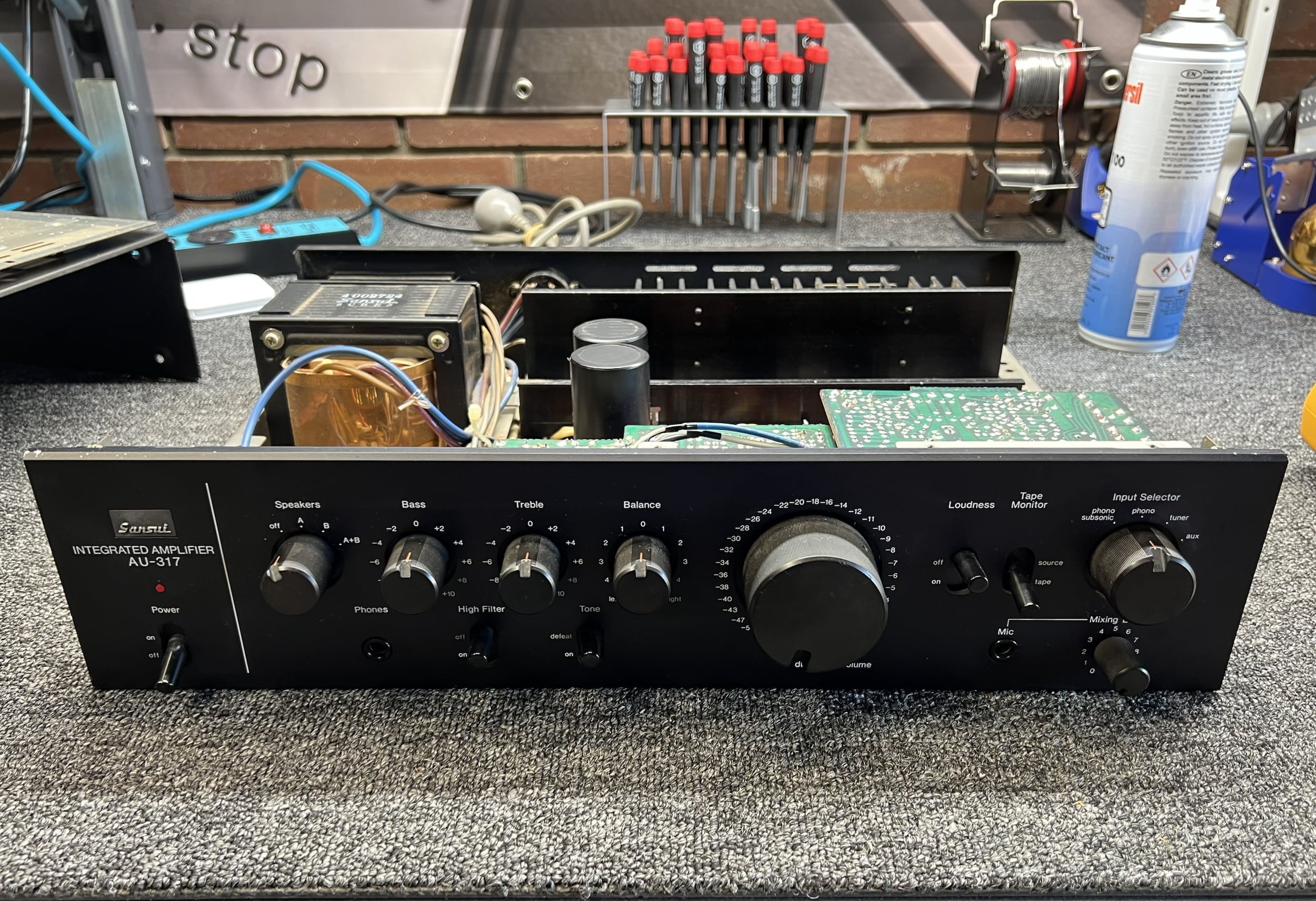 Sansui AU-317 Amplifier Repair, Review & Rant! 3 Sansui AU-317
