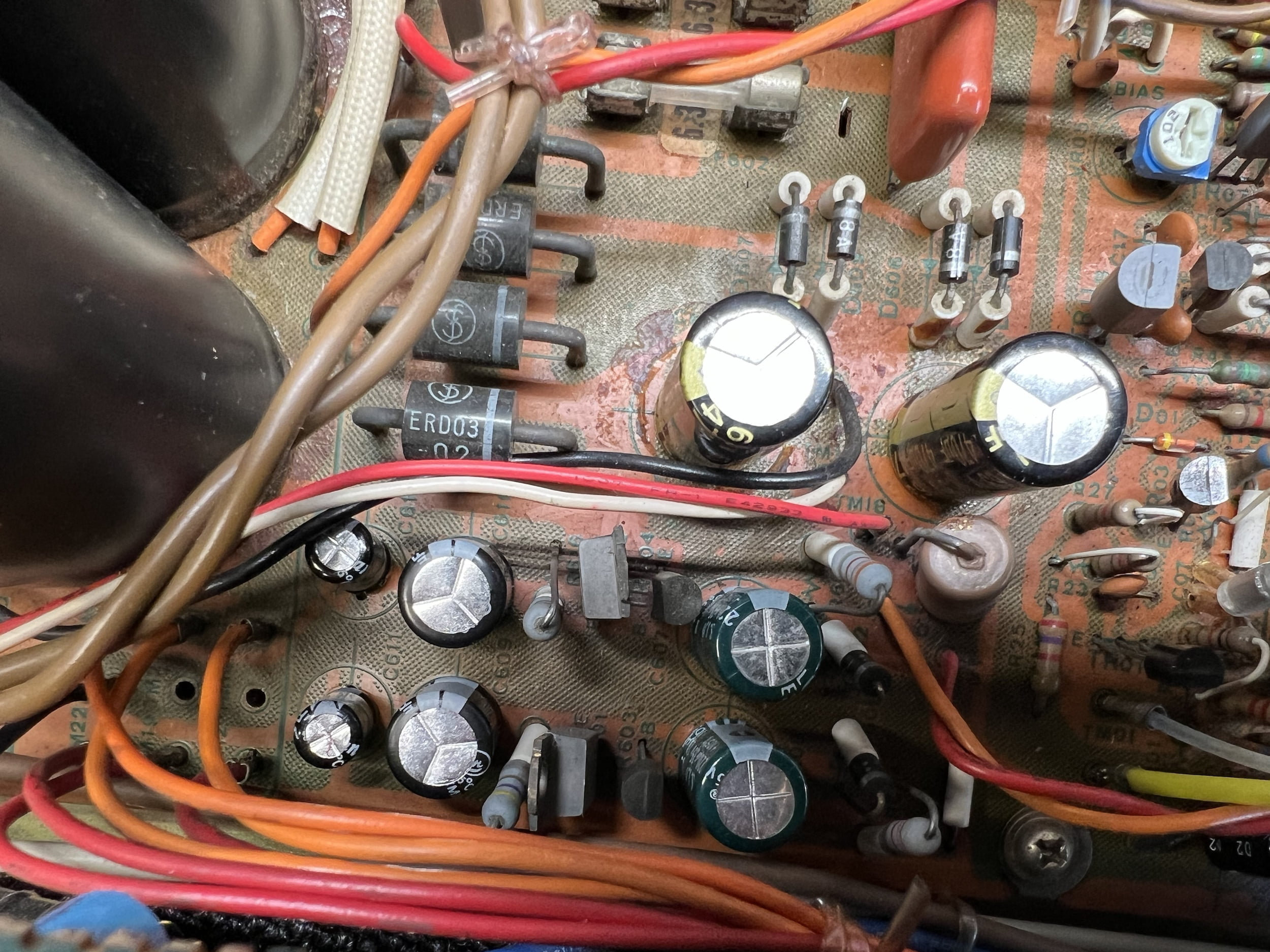 Sansui AU-317 Amplifier Repair, Review & Rant! 6 Sansui AU-317