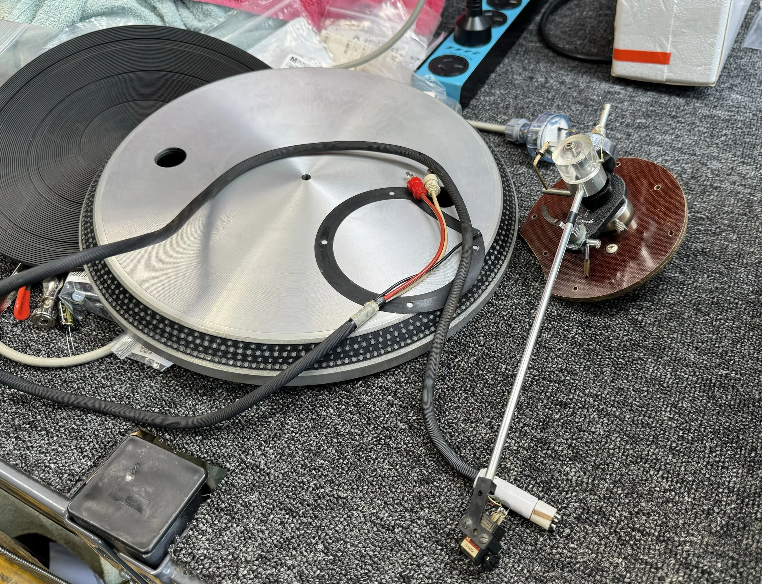 Technics SL-120 Turntable Recommissioning 9 Technics SL-120
JH Formula 4