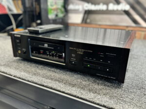 Legendary Sony CDP-X7ESD CD Player For Sale! 2 img 1113