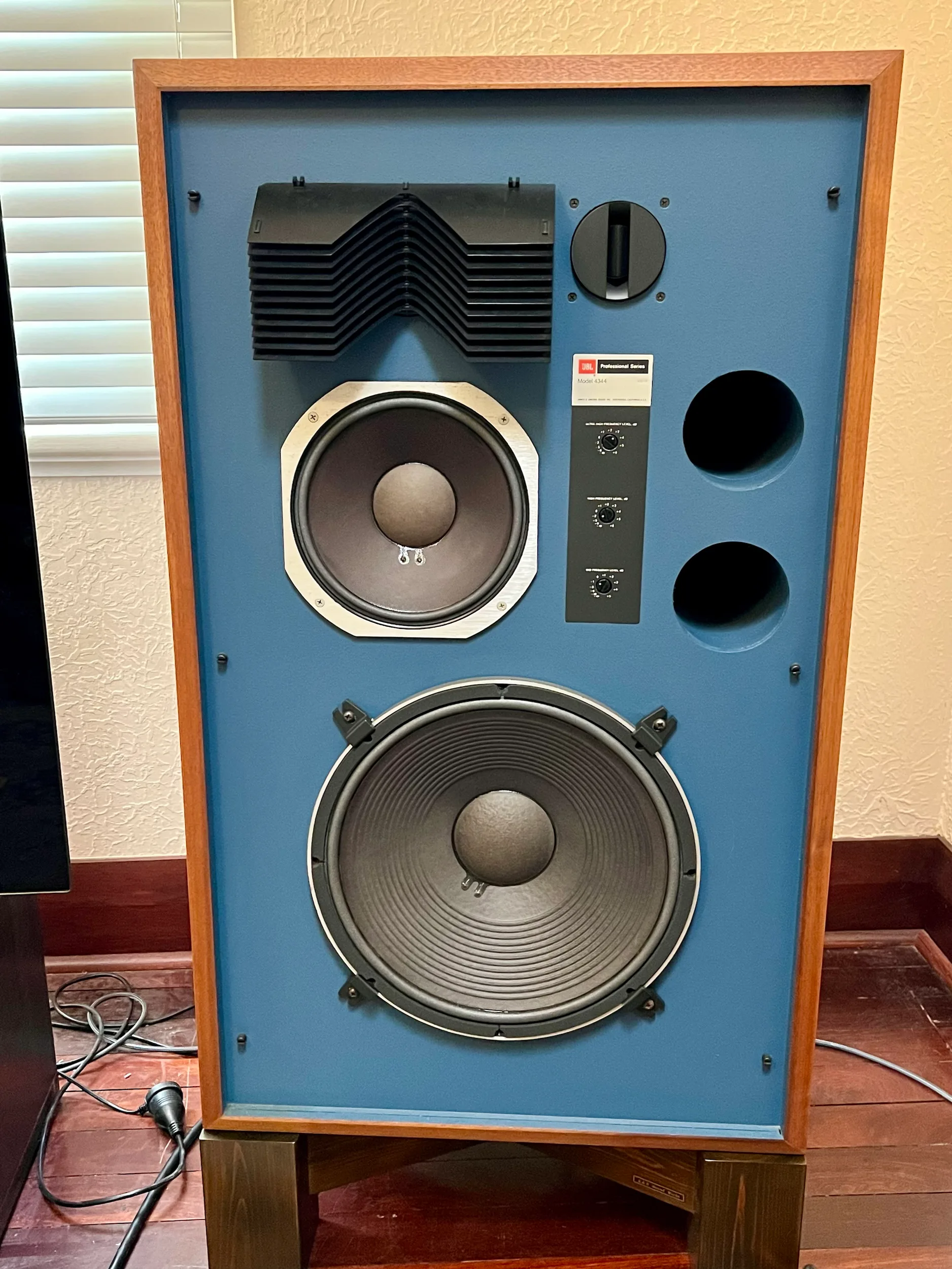 JBL 4344