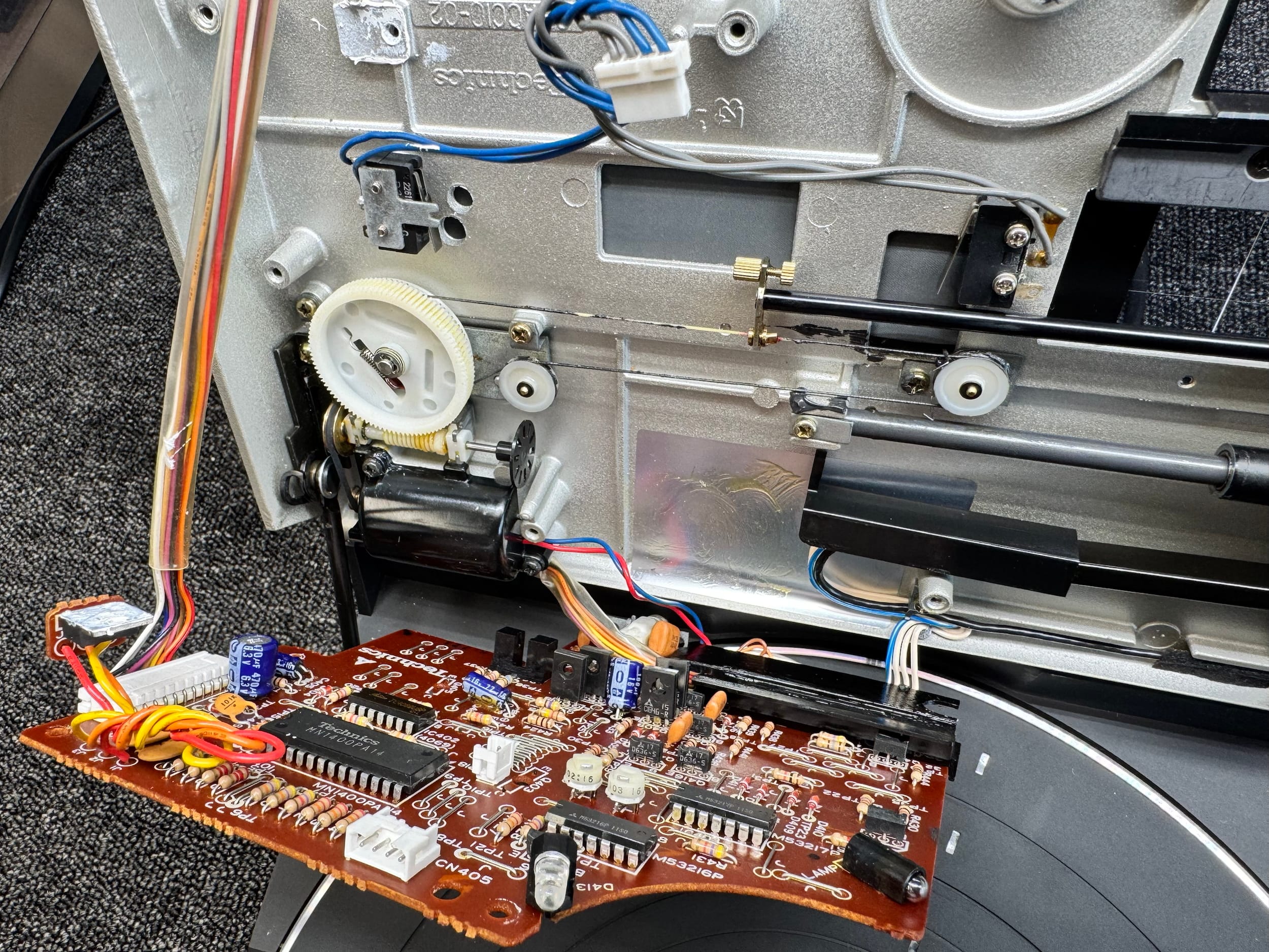 Servicing a 'Just Serviced' Technics SL-10! 12 Technics SL-10