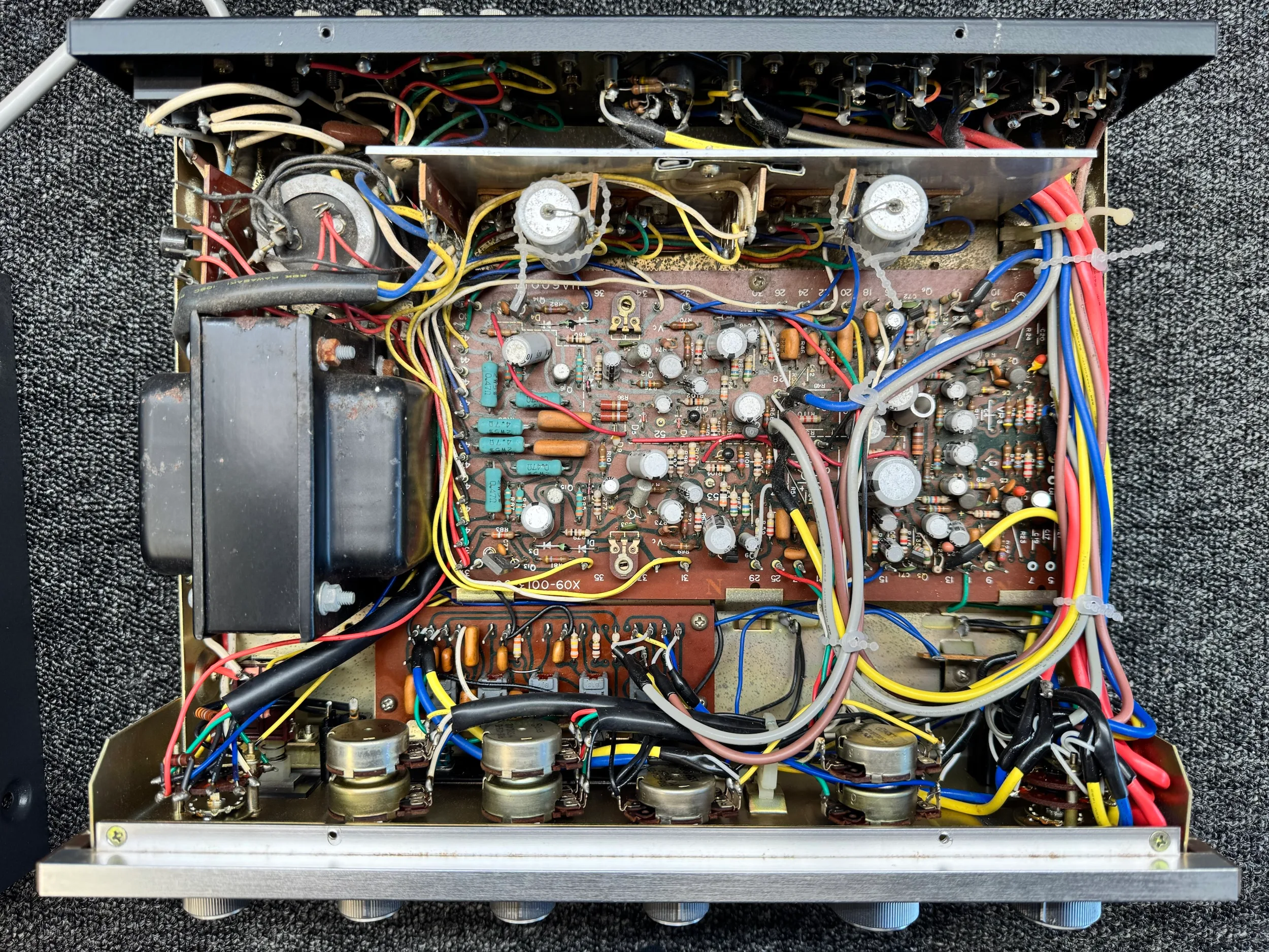 Kenwood KA-4002A
