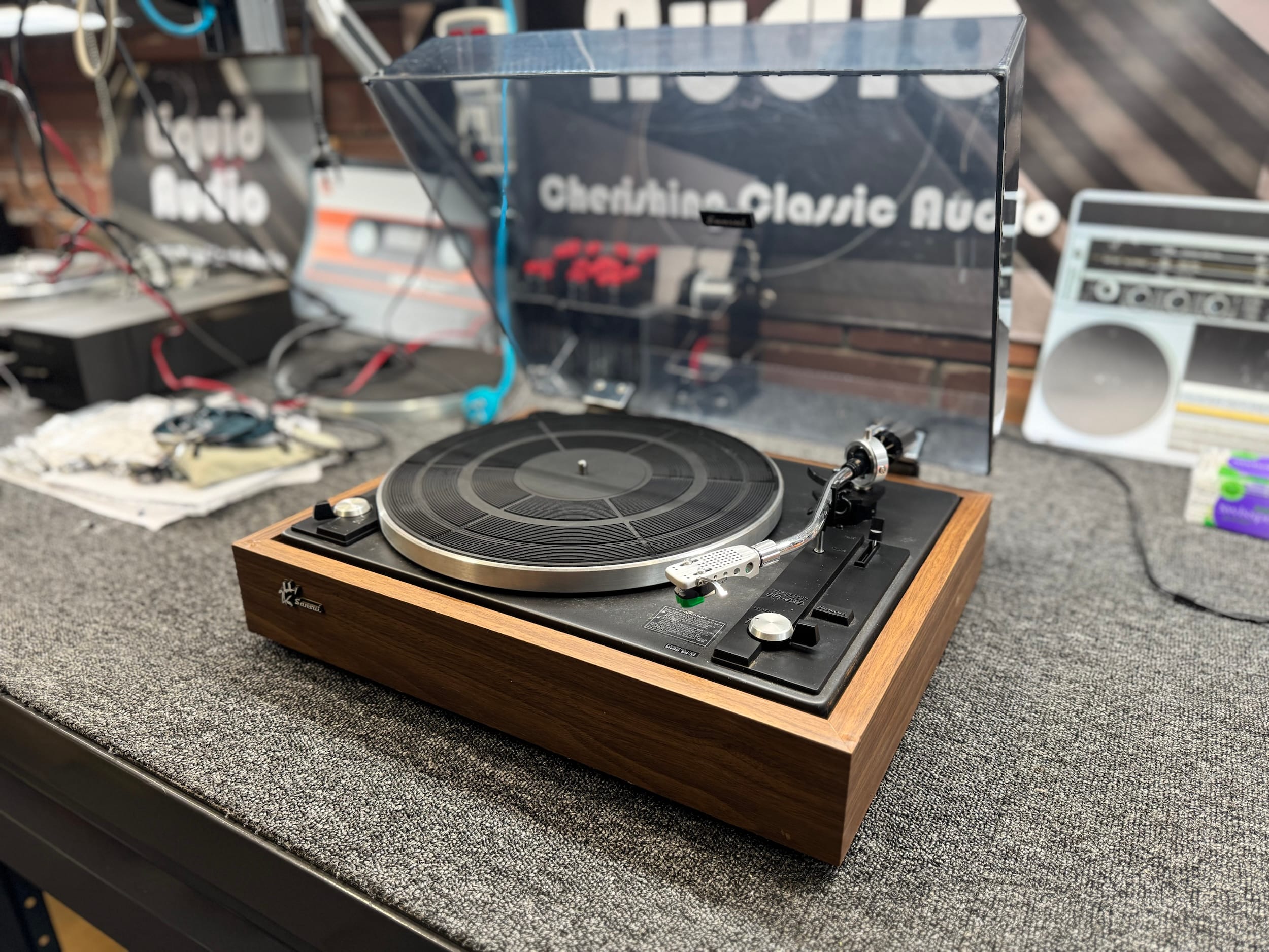 Store 36 Sansui SR-212