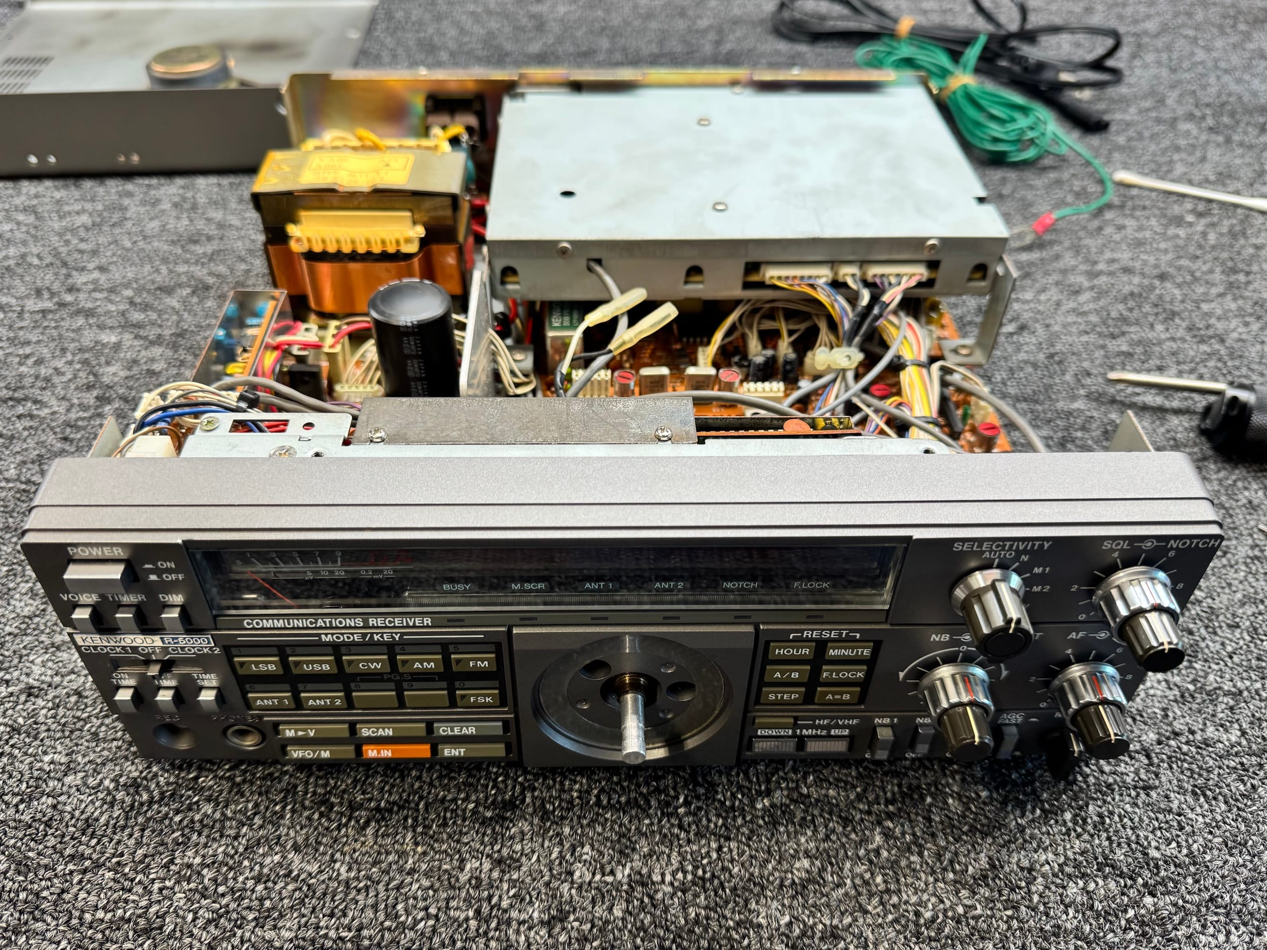 Amazing Kenwood R-5000 Shortwave Receiver! 10 Kenwood R-5000