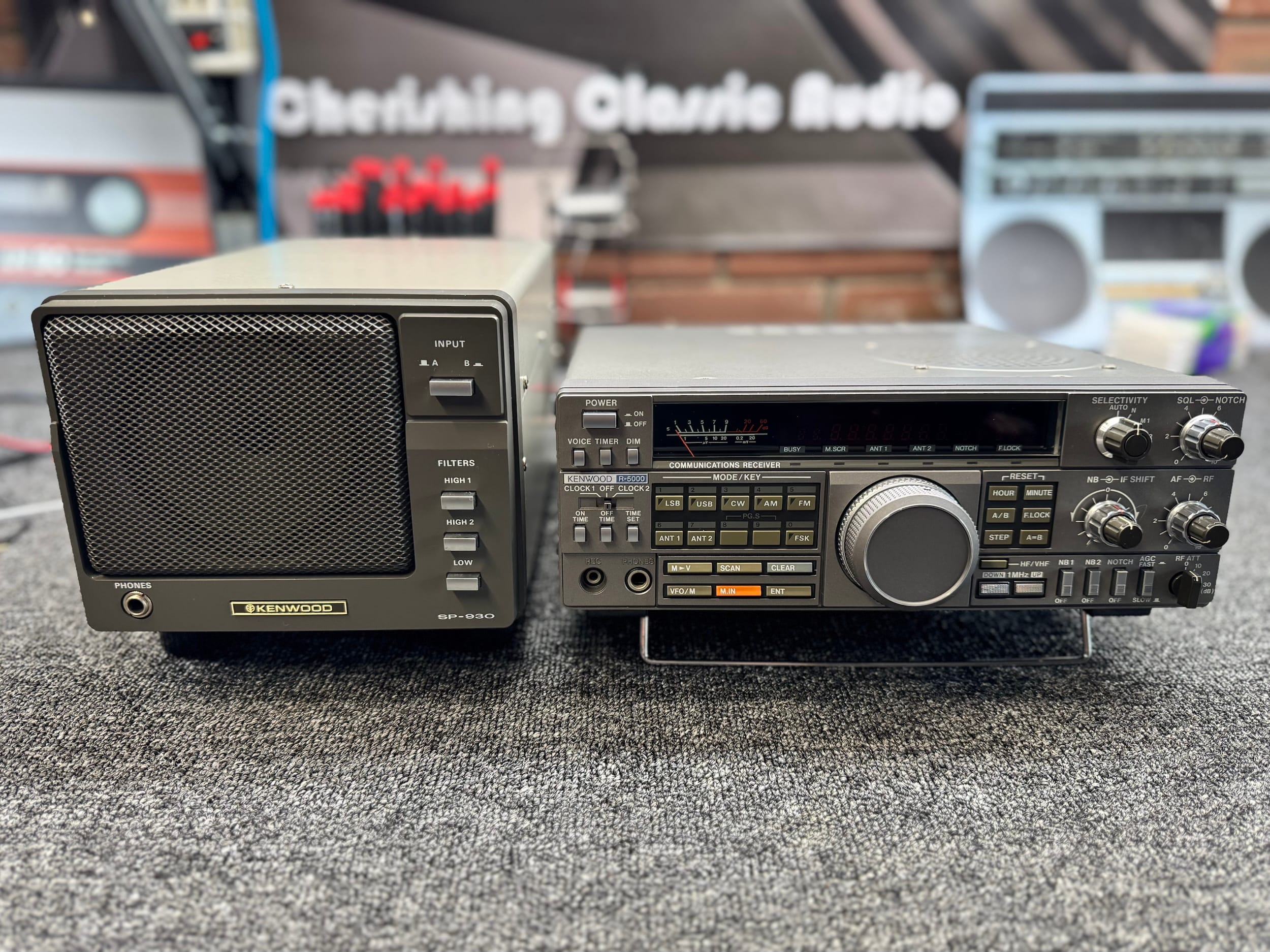 Amazing Kenwood R-5000 Shortwave Receiver! 16 Kenwood R-5000