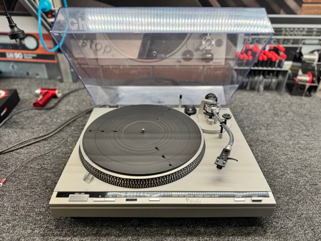 Technics SL-D33