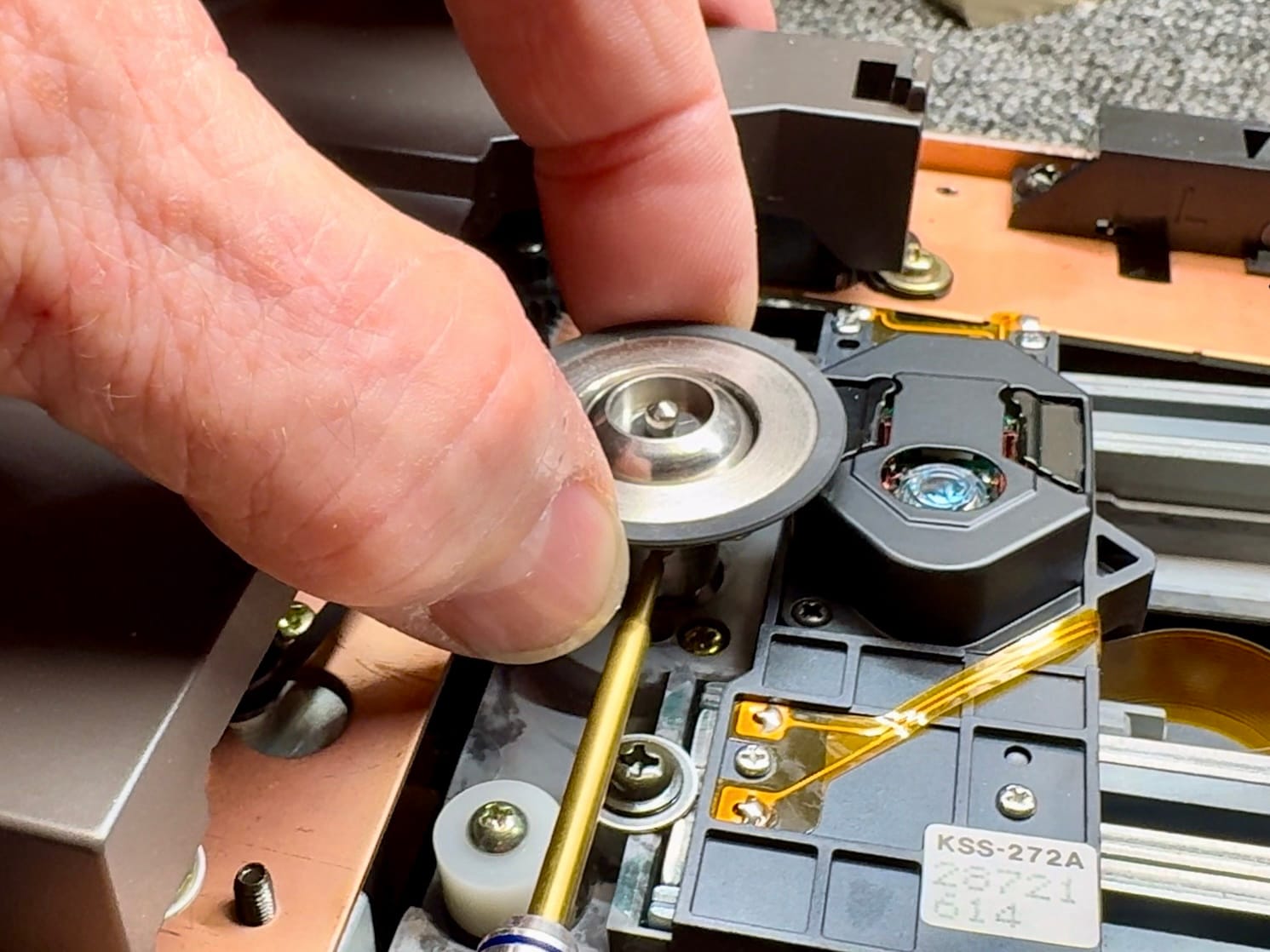 Astonishing Accuphase DP-90 CD Player Repair 19 Accuphase DP-90