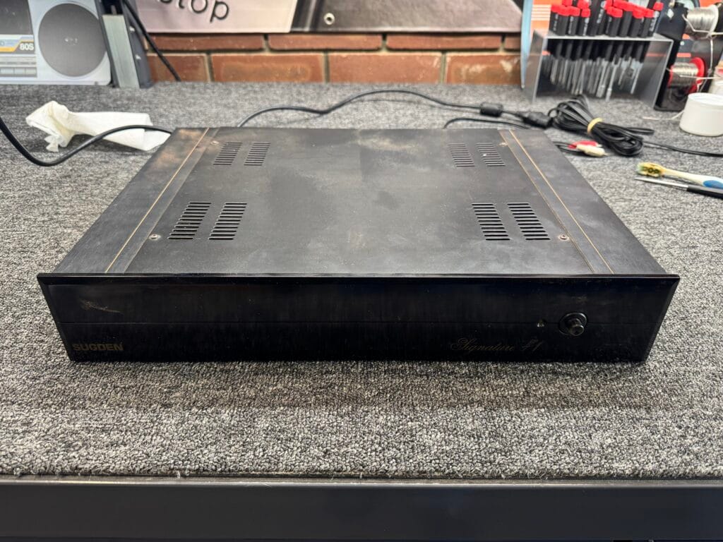 Sugden Signature 41 power amplifier