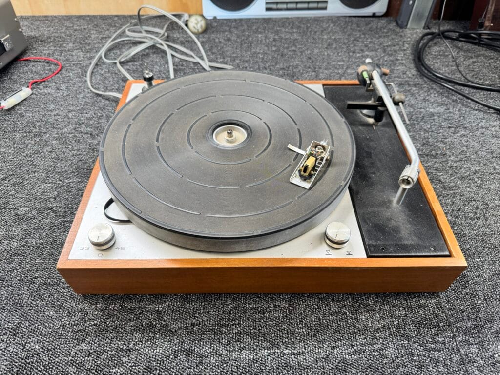 Thorens TD-150 MK2
on the bench