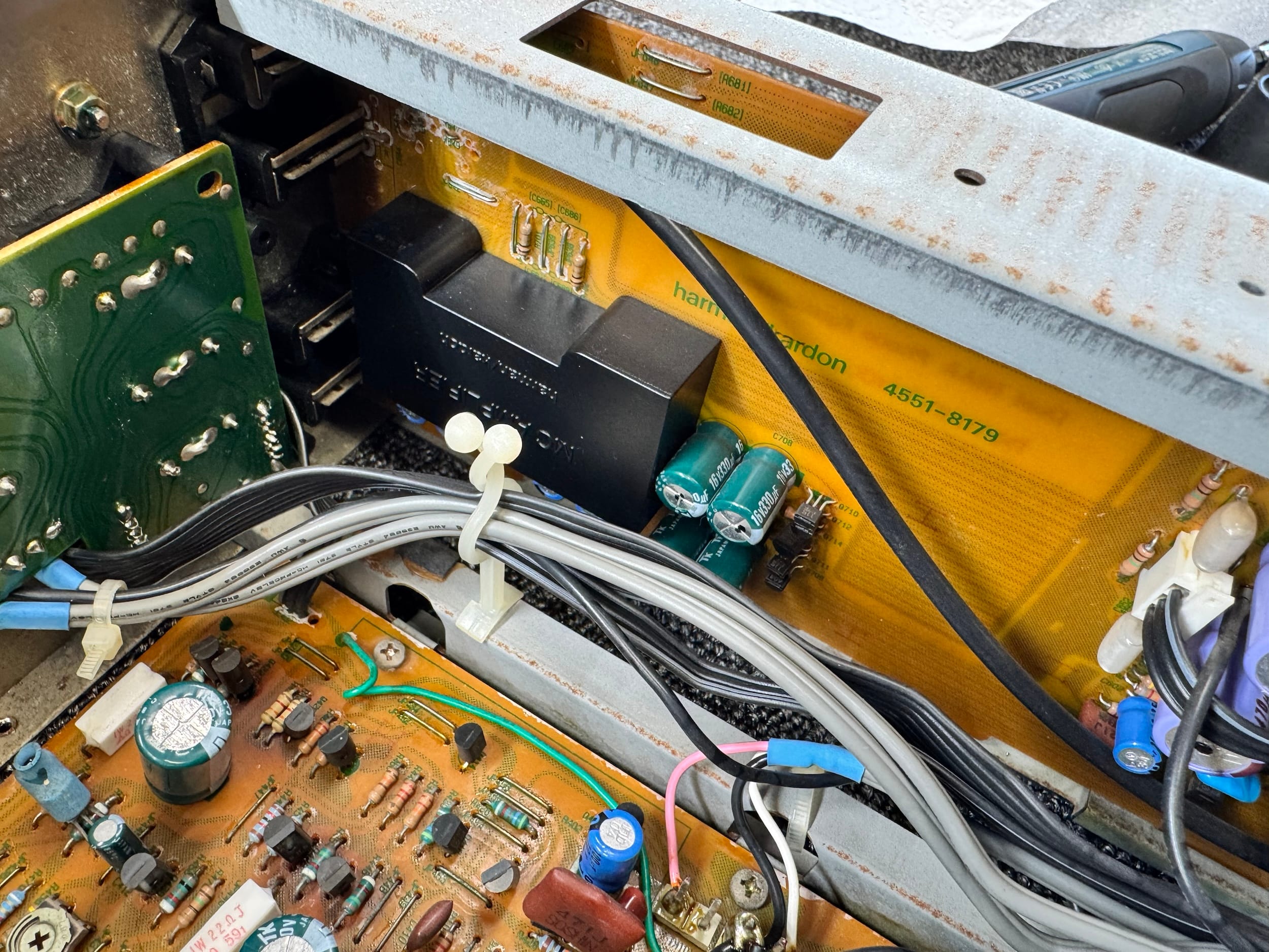 Store 6 Harman/Kardon PM655