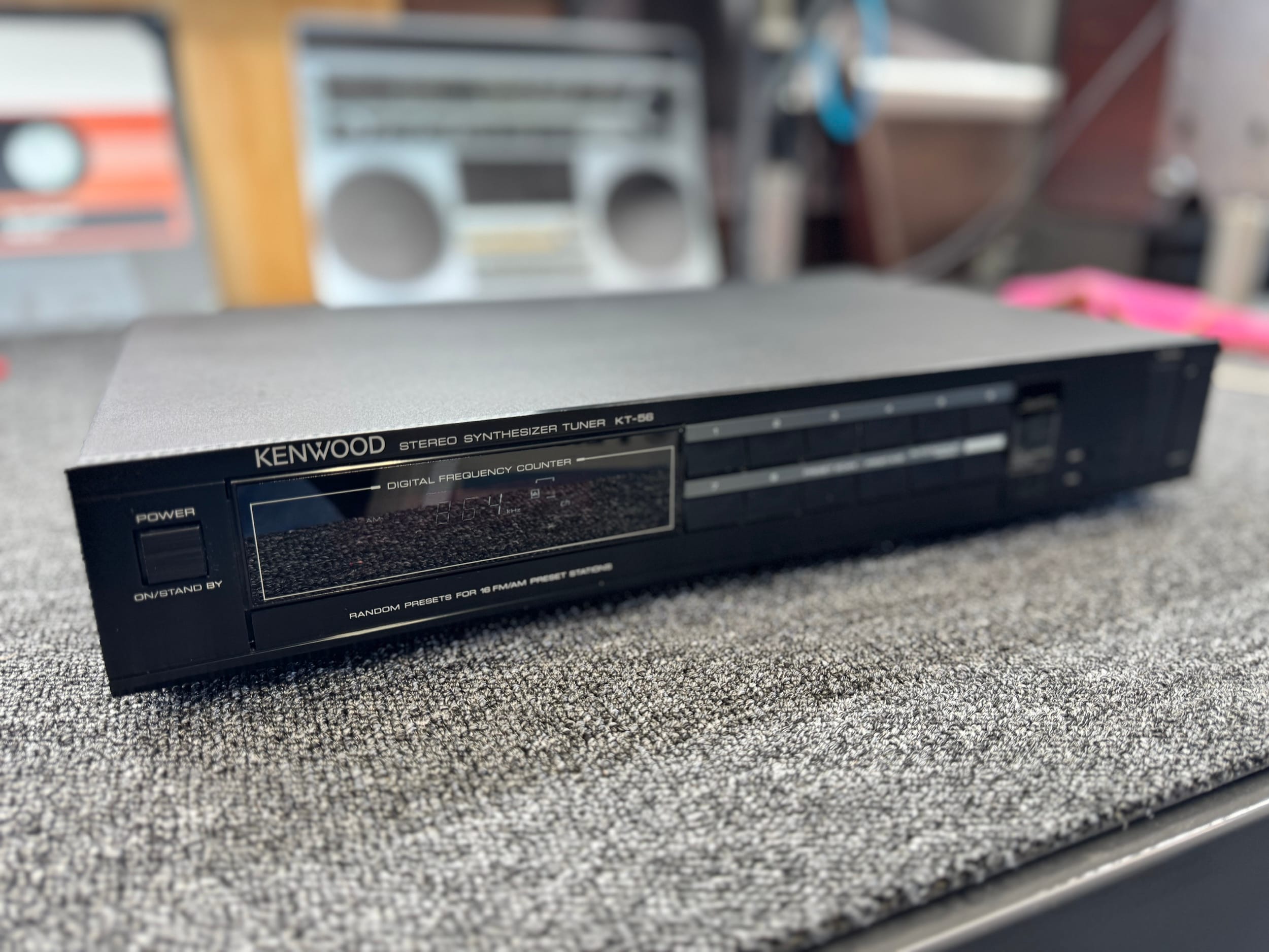 Store 66 Kenwood KT-56