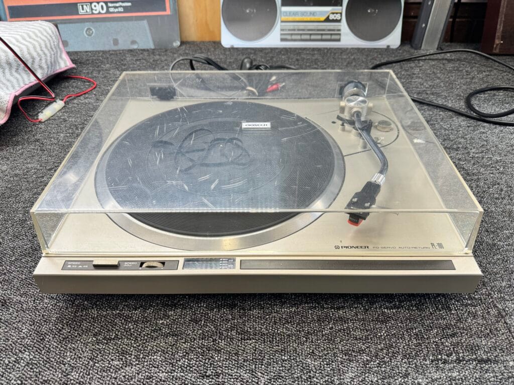 Pioneer PL-100